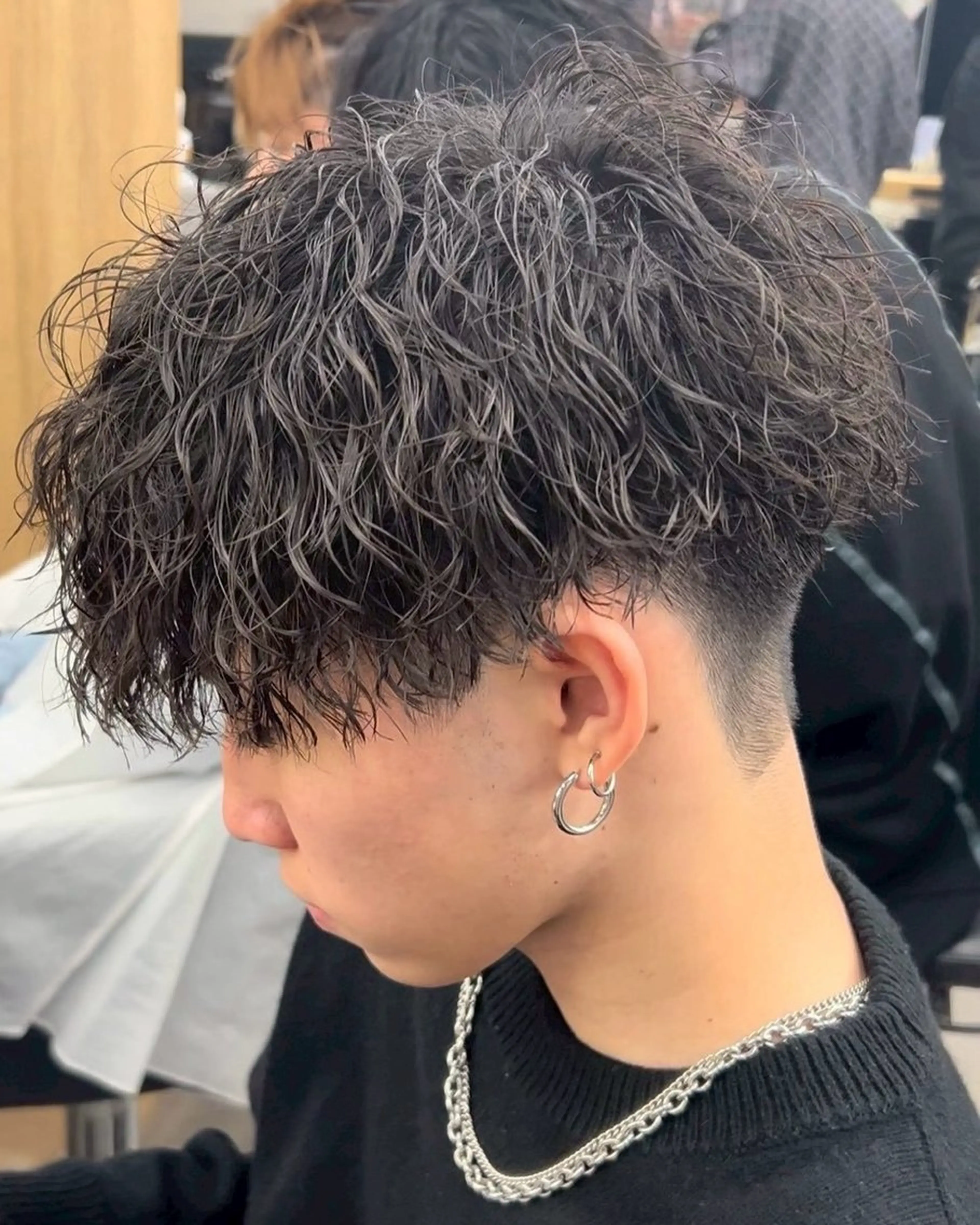 ショート カラー メンズ 角 啓成のヘアスタイル