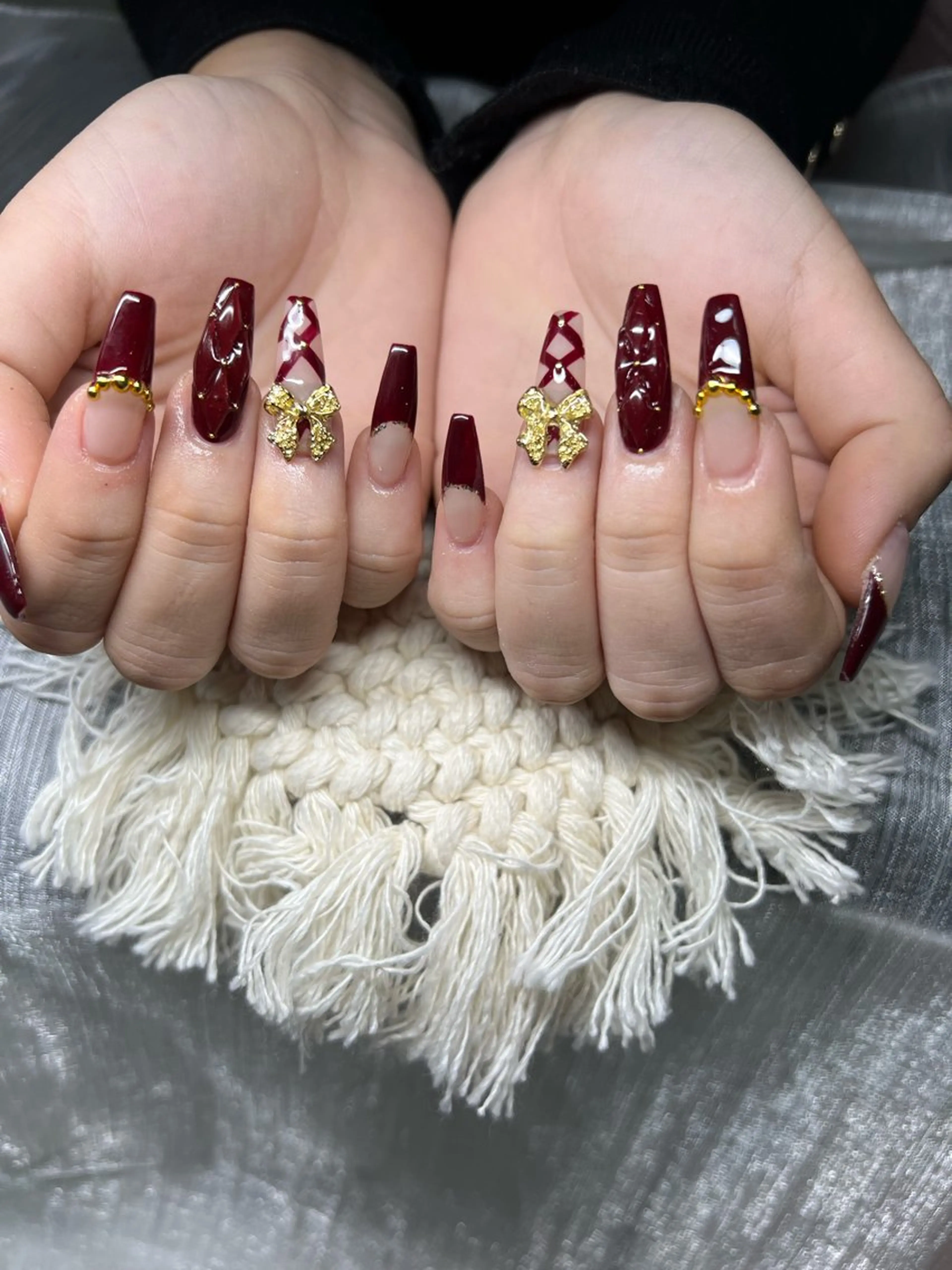 ネイル オーロラネイル チークネイル 長さ出し フットネイル フレンチネイル ハンドネイル Lee Nailsのネイルデザイン