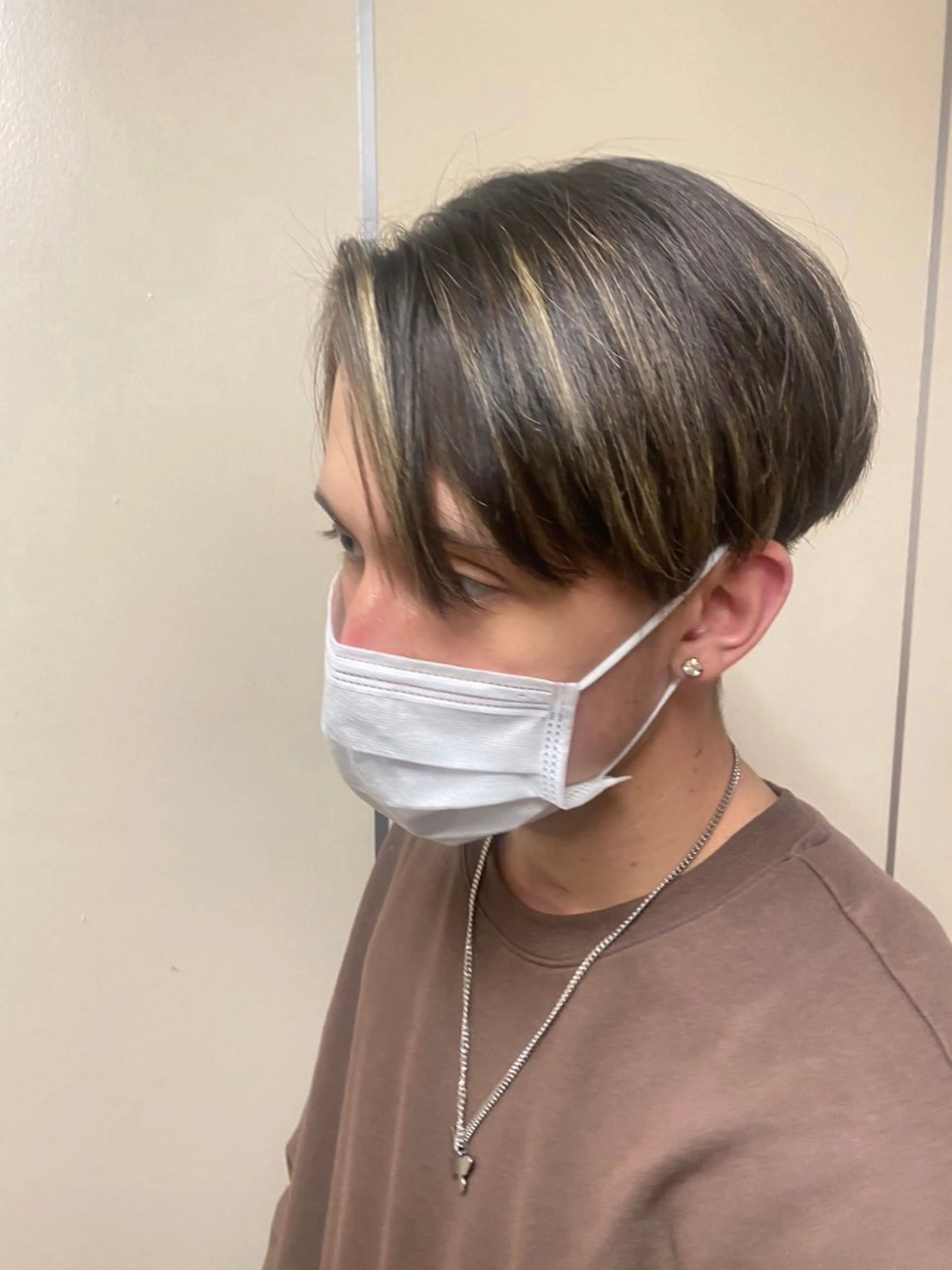 カラー 成瀬 葵のヘアスタイル