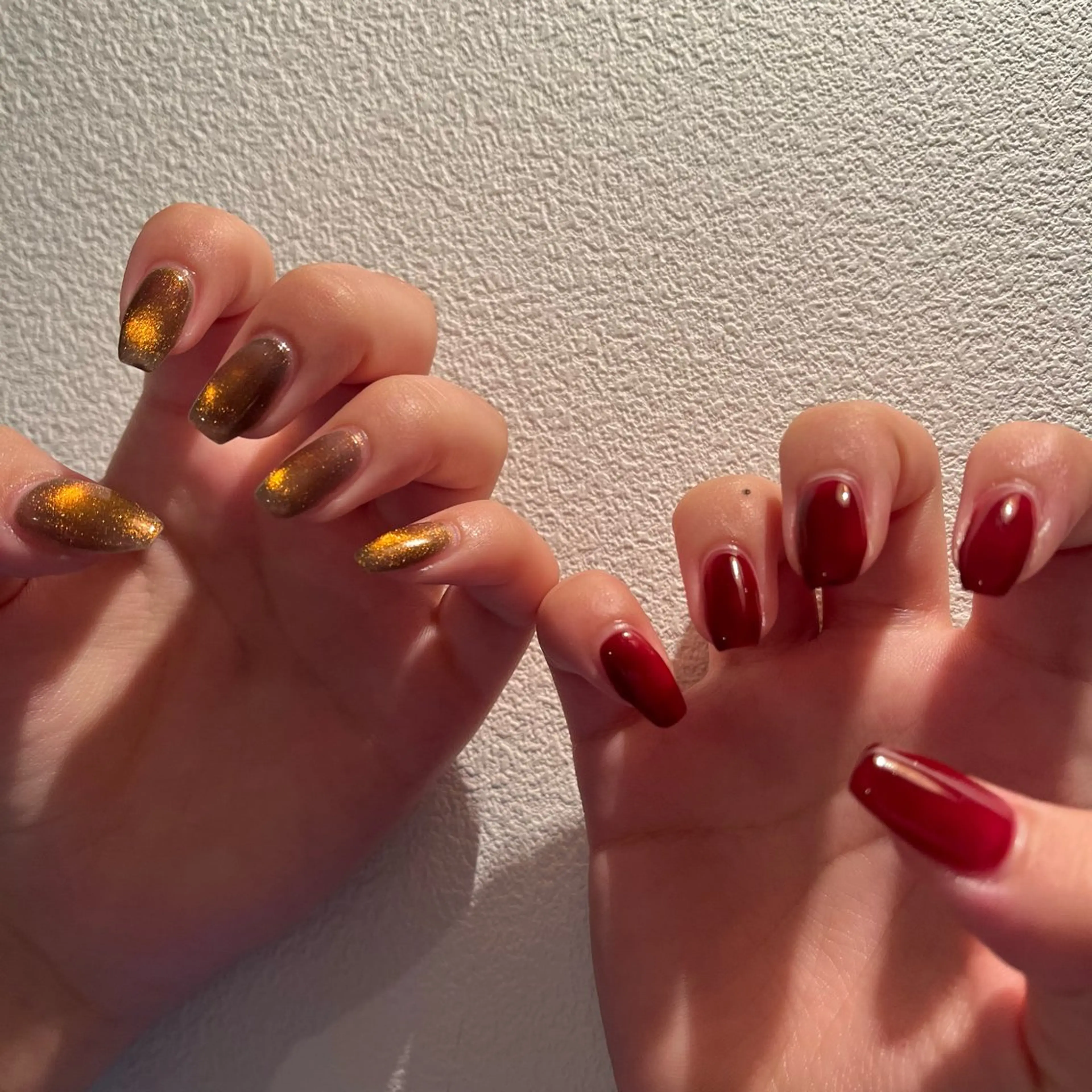 ネイル マグネットネイル 赤色 K Aのネイルデザイン