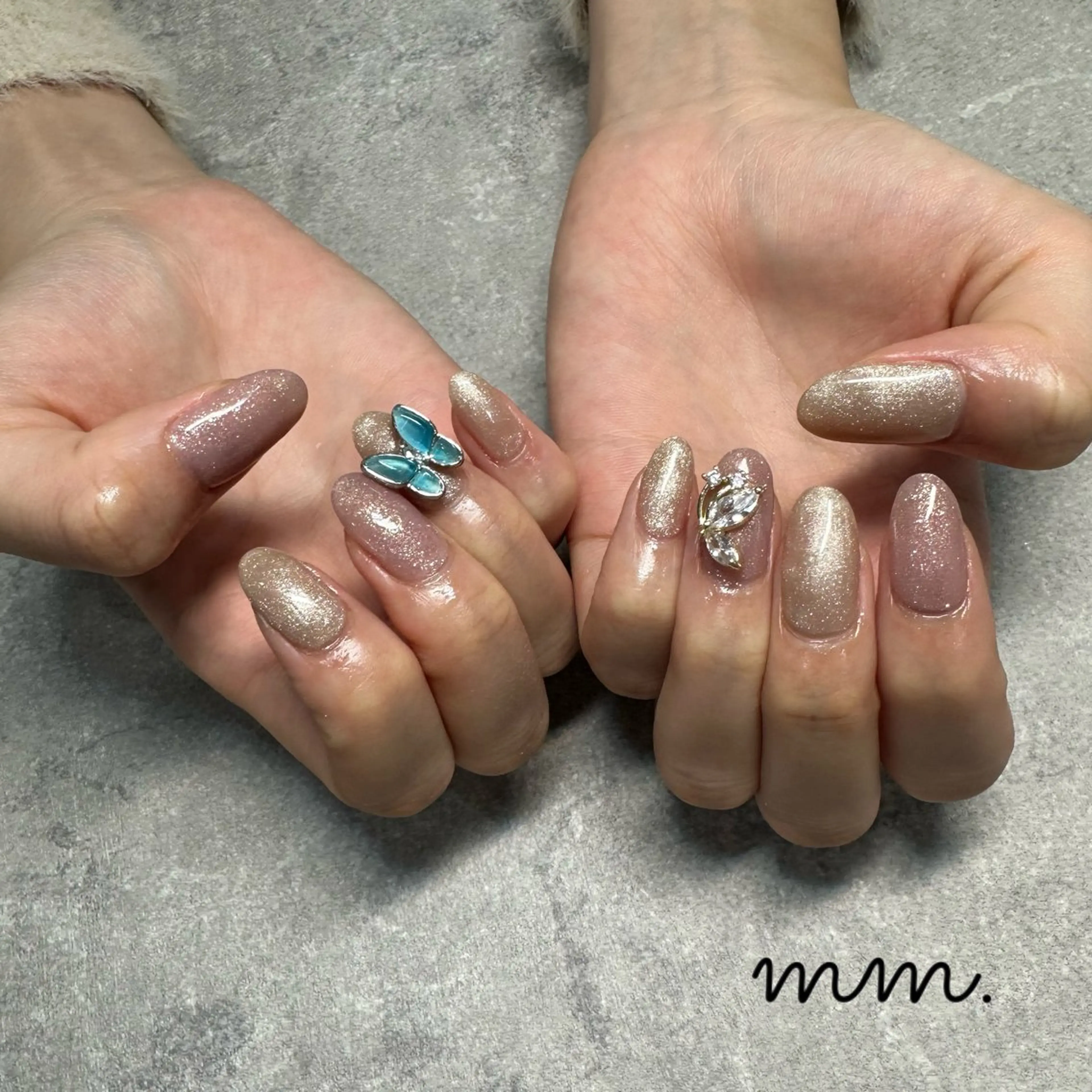 ネイル 🩷🩵mm.大宮 Riyo🧸🩵🩷のネイルデザイン