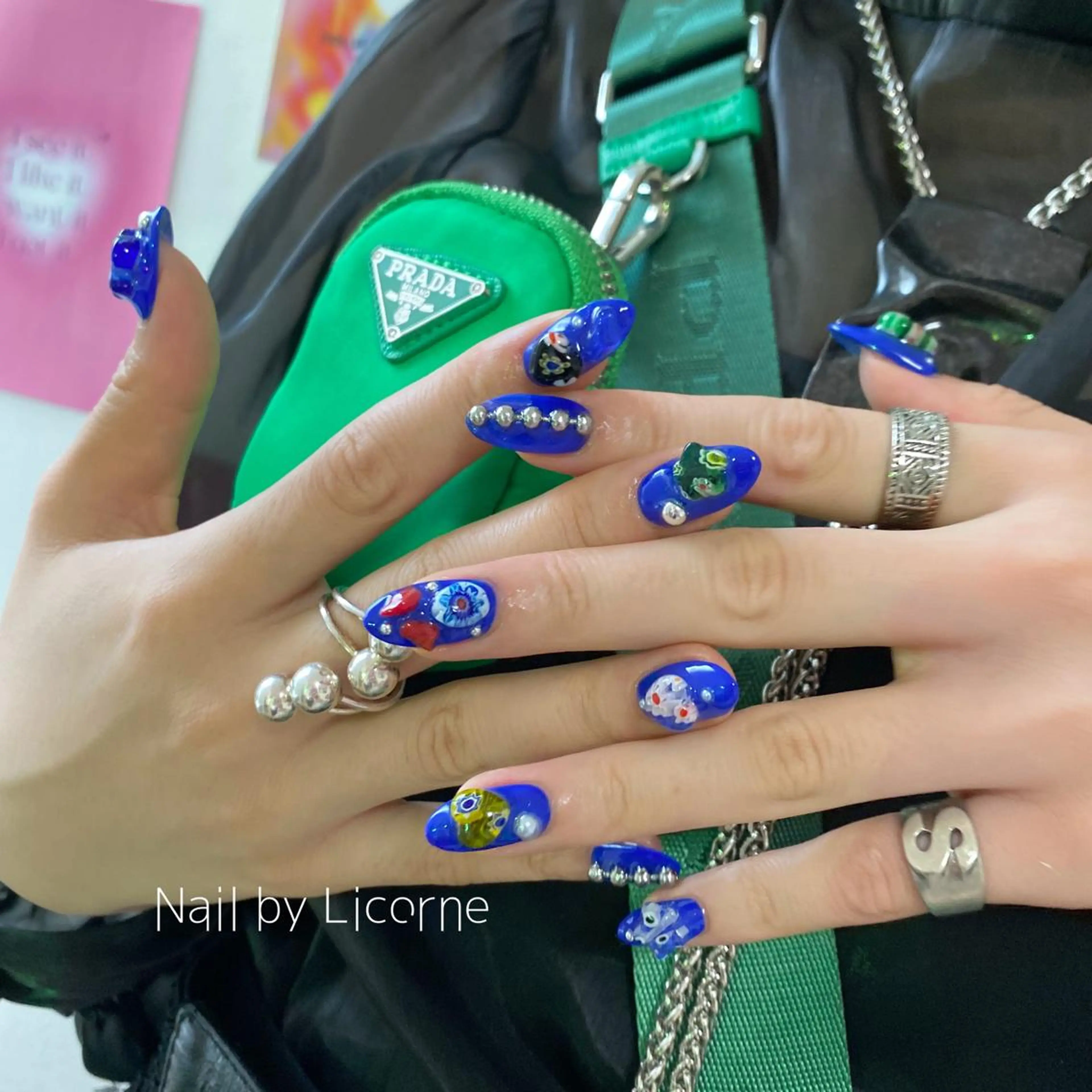 ネイル アートネイル オーロラネイル フレンチネイル 氷ネイル・うるうるネイル マグネットネイル ハンドネイル Nail by Licorneのネイルデザイン