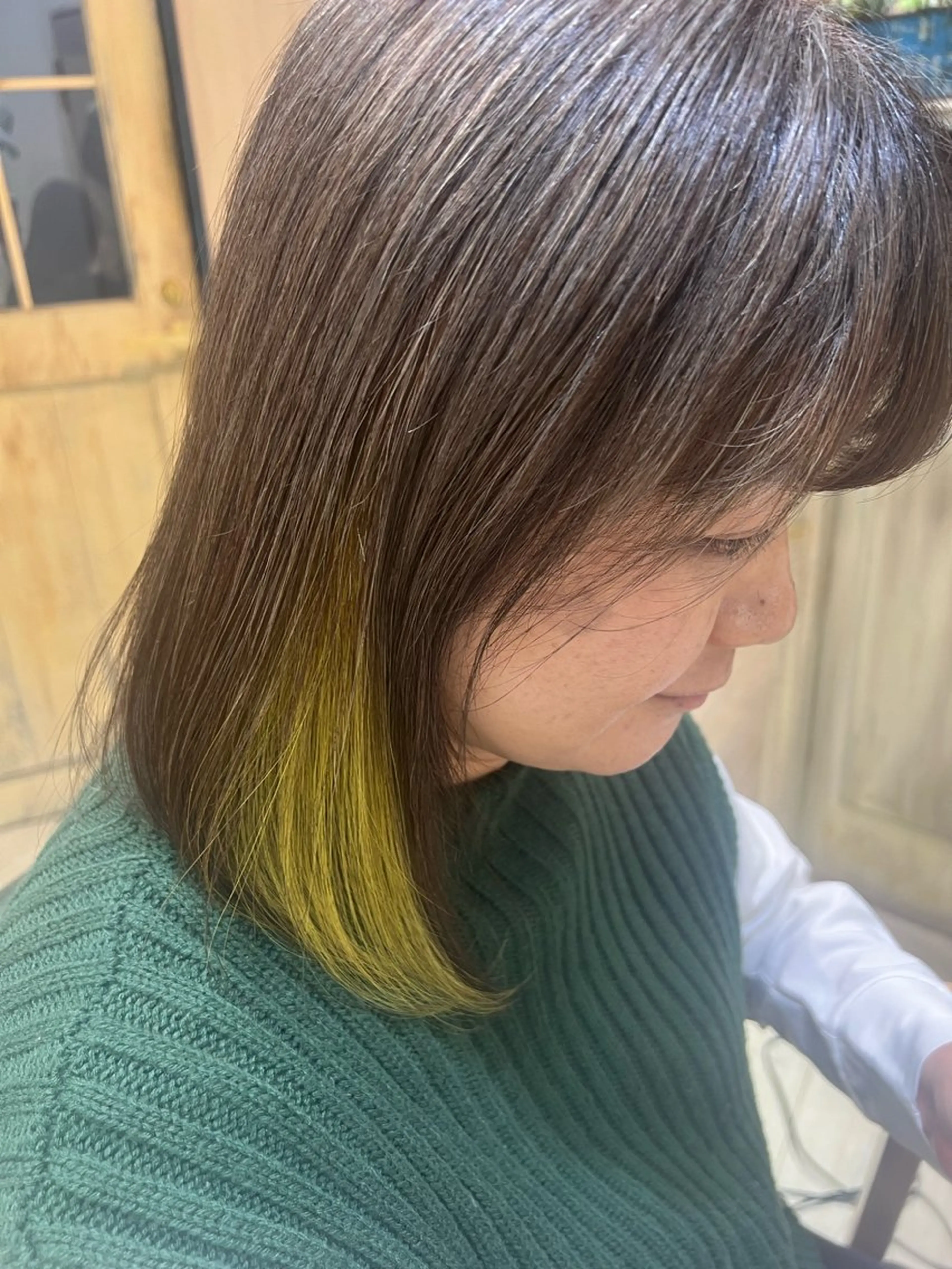 ミディアム カラー ブリーチ たけかわ みずきのヘアスタイル