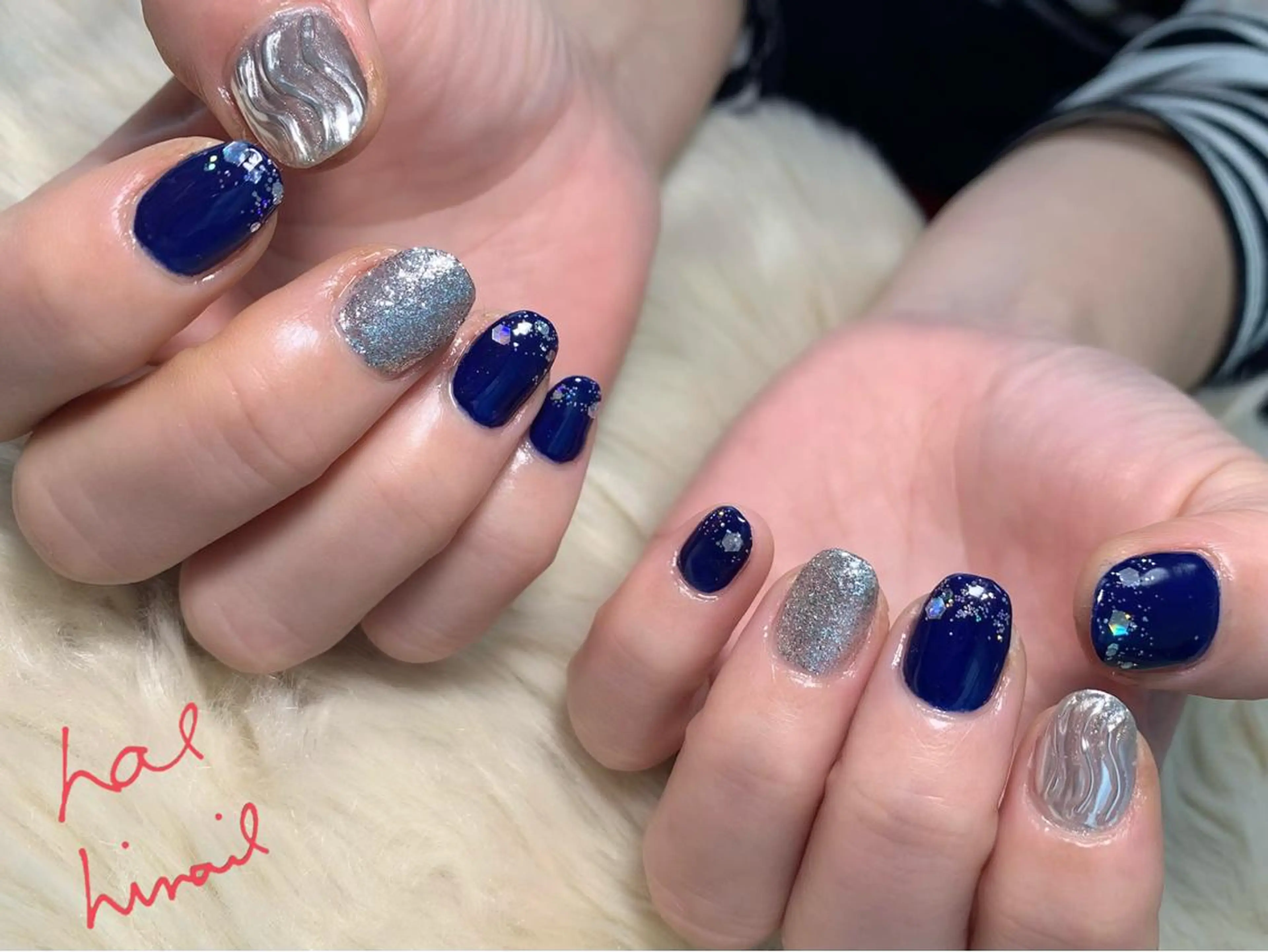 ネイル ホログラムネイル ミラーネイル はるひな ねいるのネイルデザイン