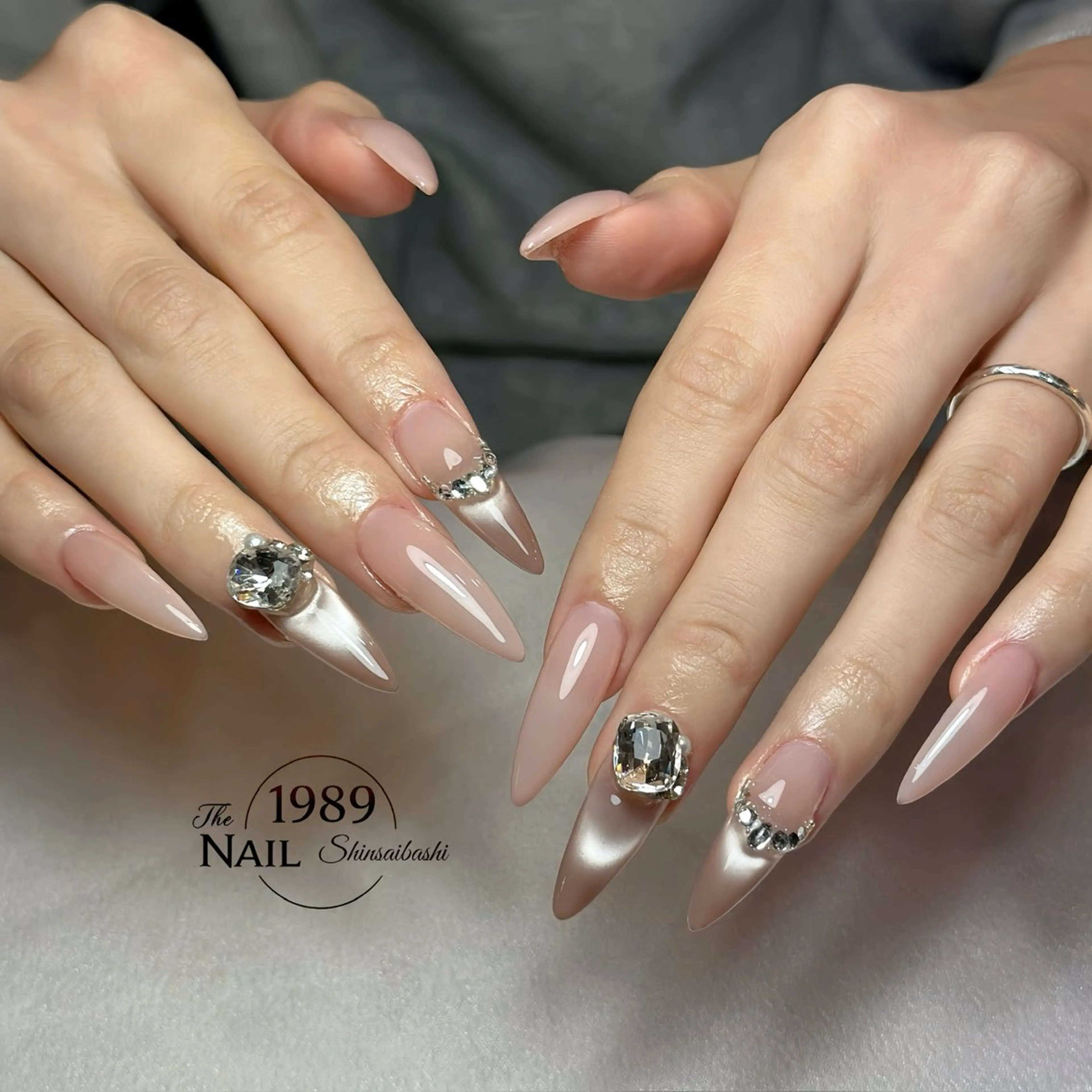 ネイル ハンドネイル The 1989 Nail Salonのネイルデザイン