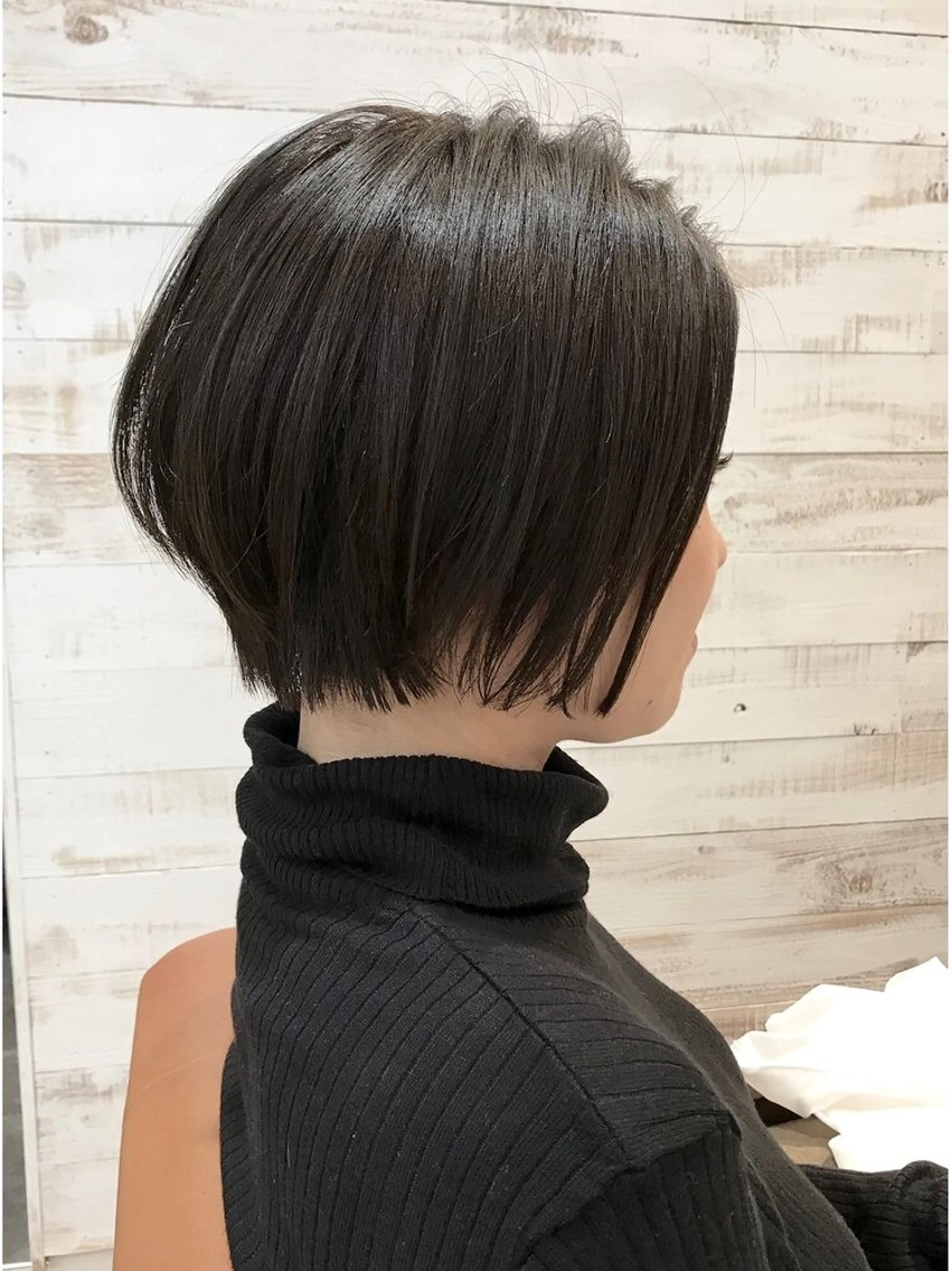 ショート カラー 角口 幹太のヘアスタイル