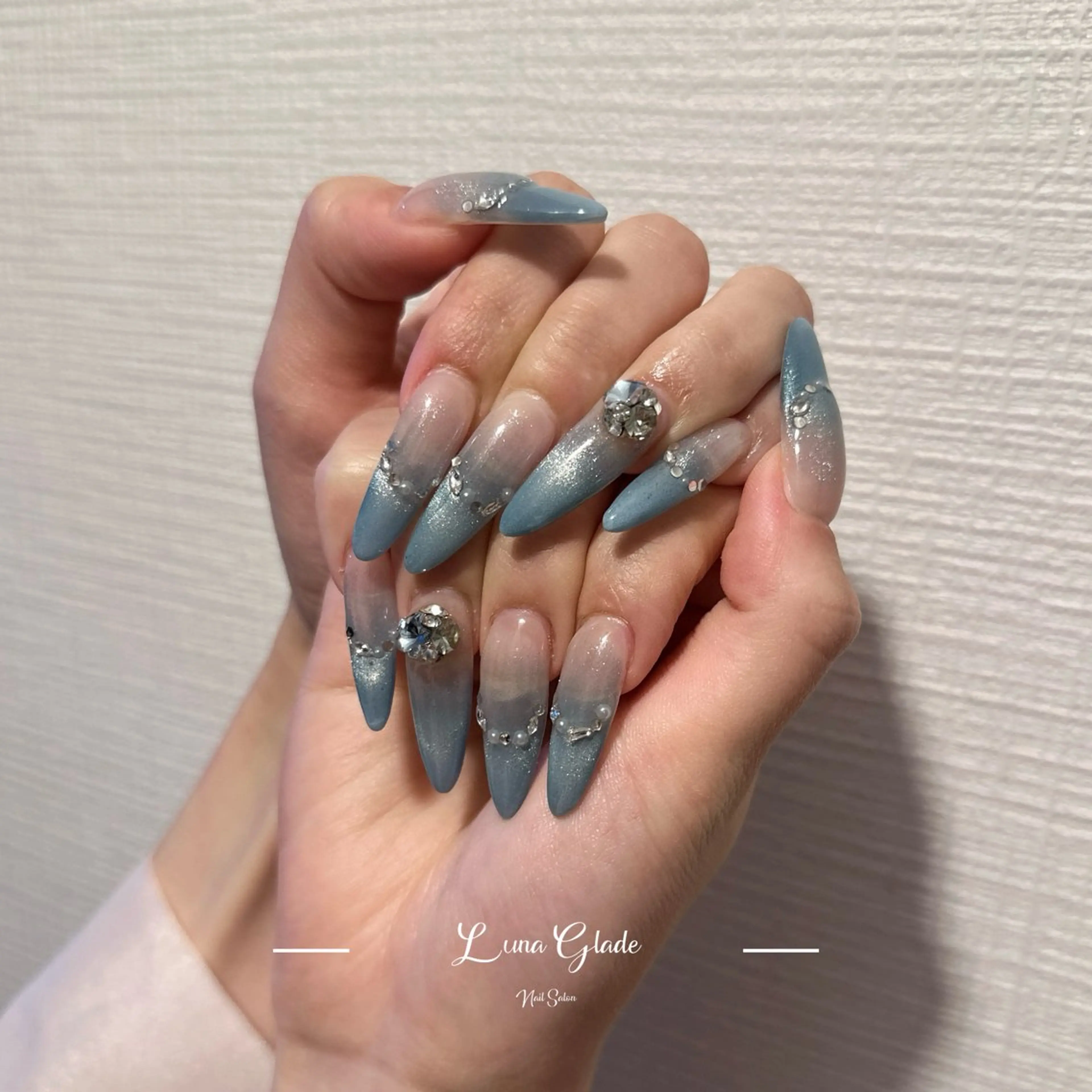 ネイル ハンドネイル Luna Gladeのネイルデザイン