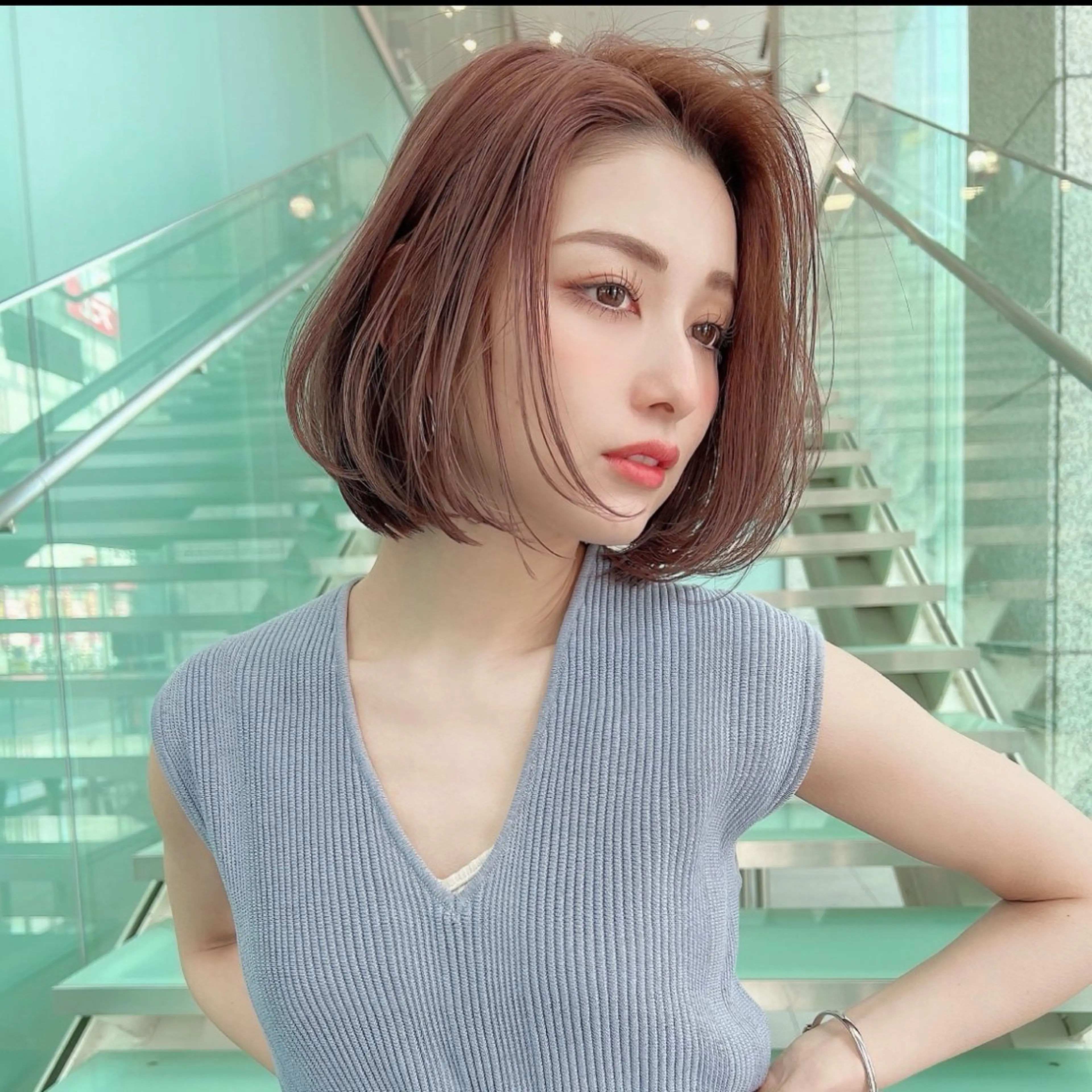 ショート カラー レイヤー|縮毛矯正 |韓国ボブ|岡田洸太のヘアスタイル