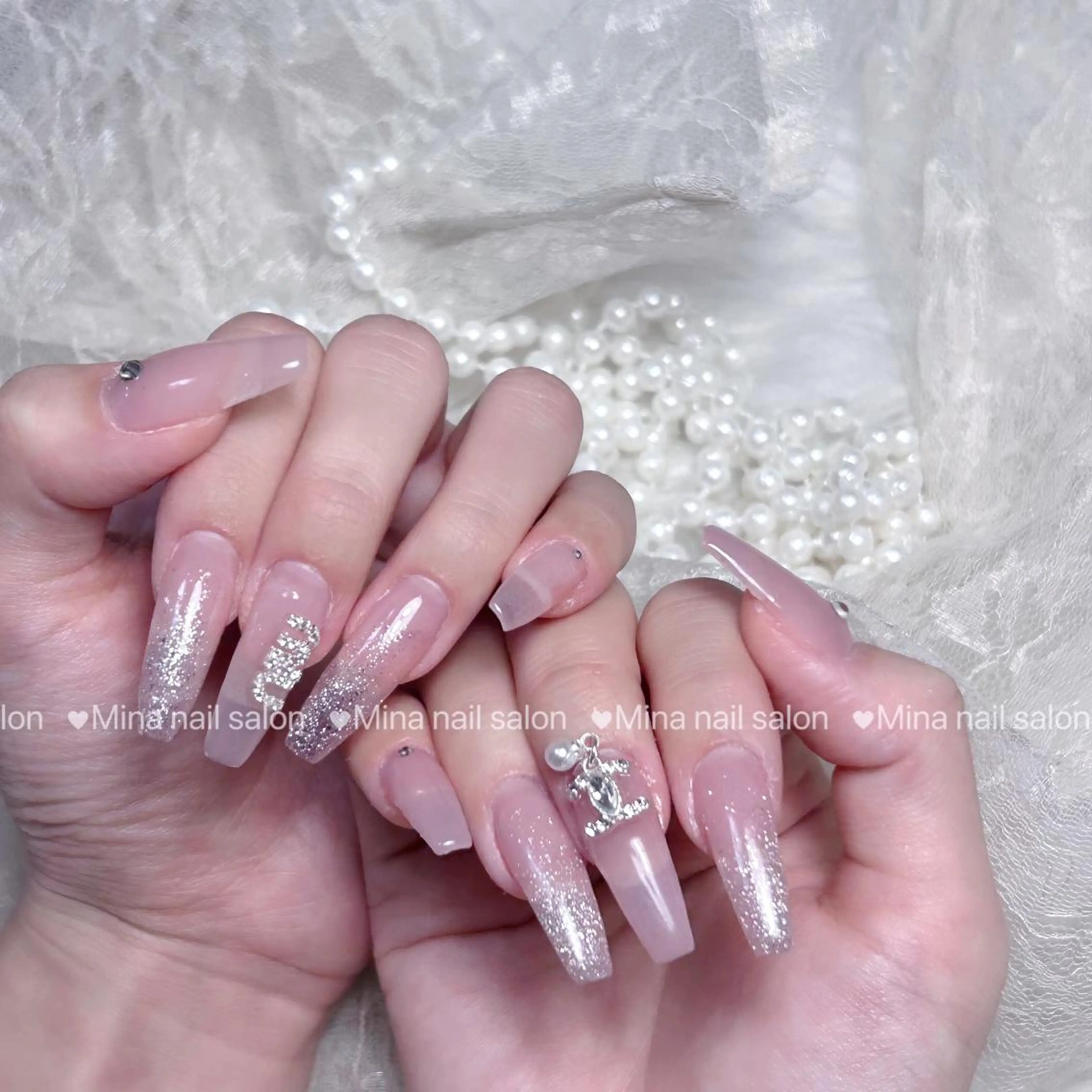 ネイル 🎀まゆ 🪽🐾のネイルデザイン