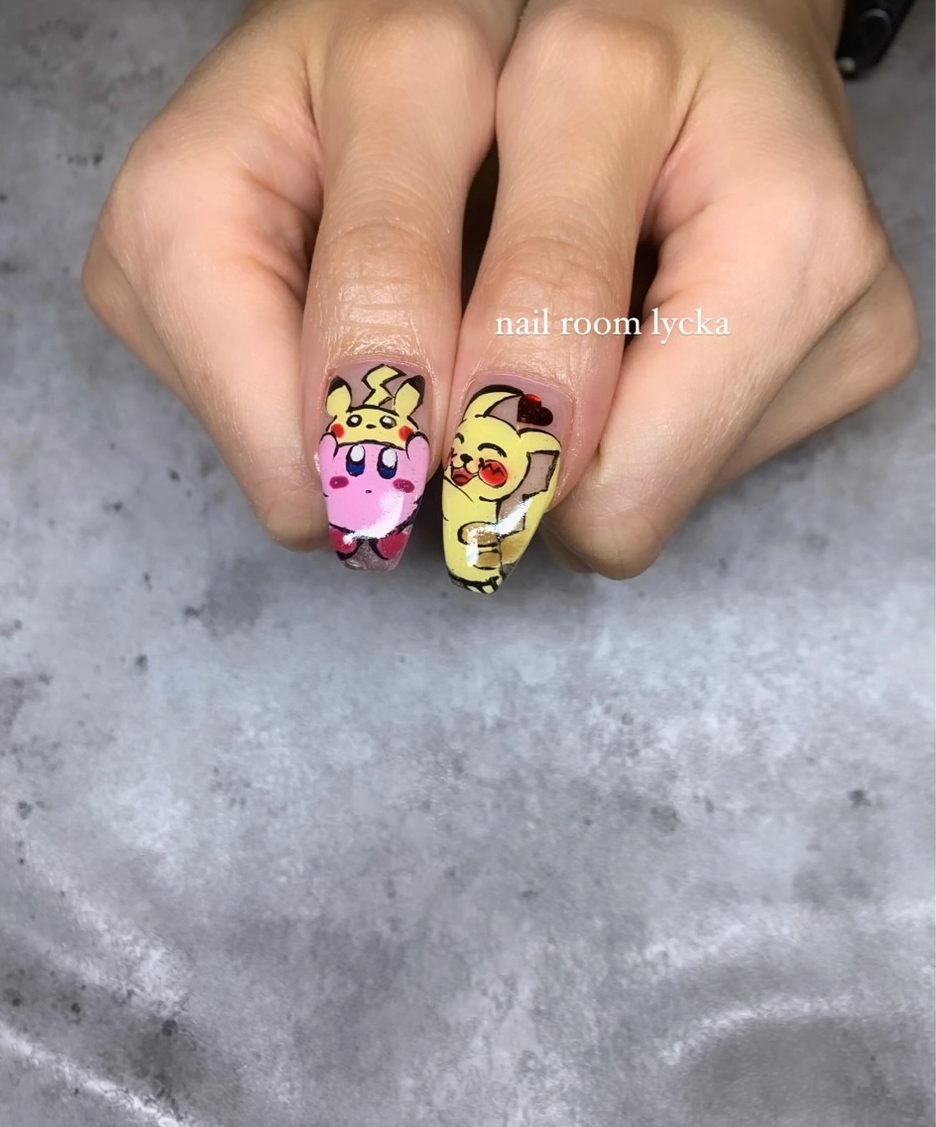 ネイル ﾈｲﾙﾙｰﾑﾘｯｶ 𝐦𝐚𝐲𝐮のネイルデザイン