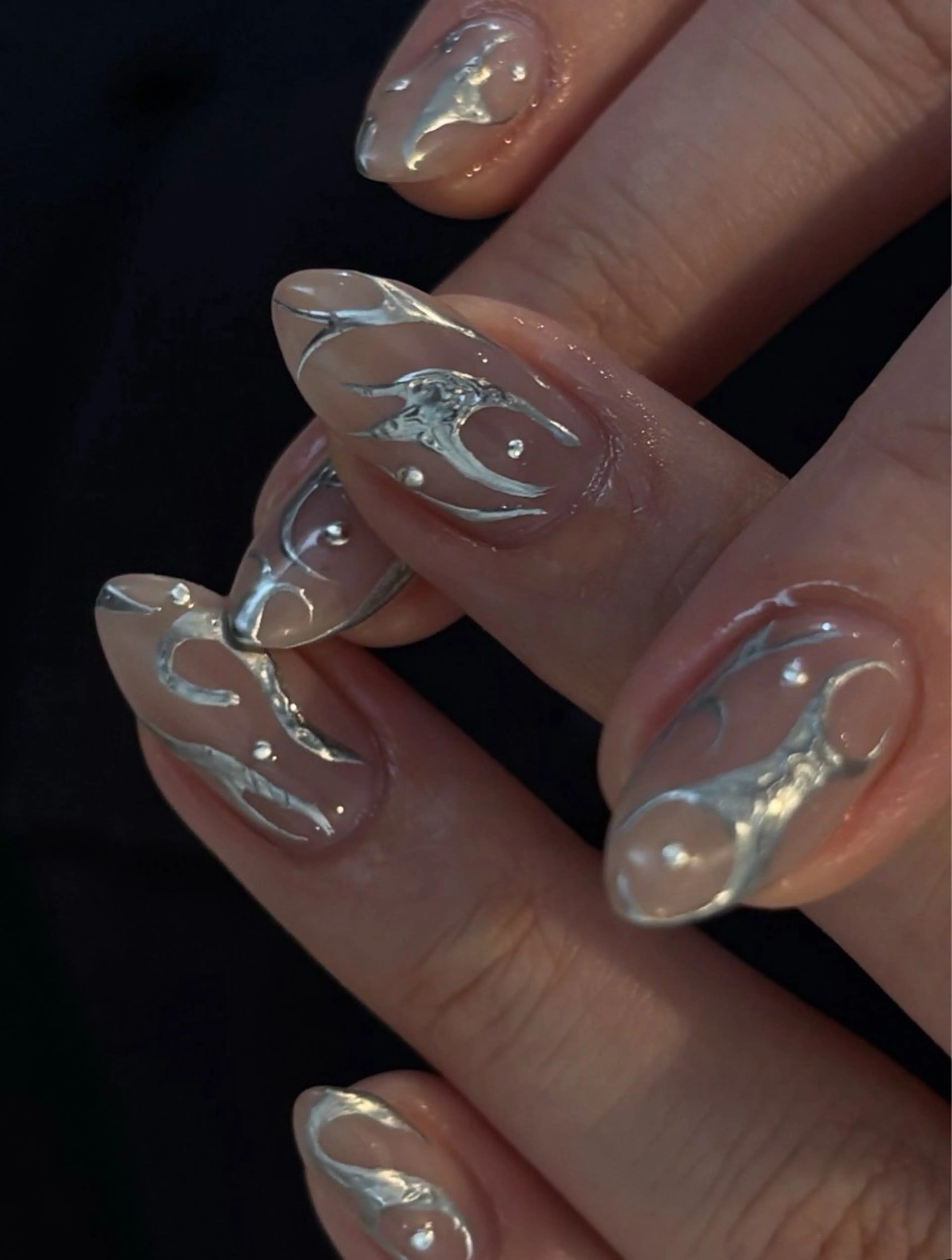 ネイル ピンク ピンクベージュ シルバー ハンドネイル nao＿nail .929のネイルデザイン