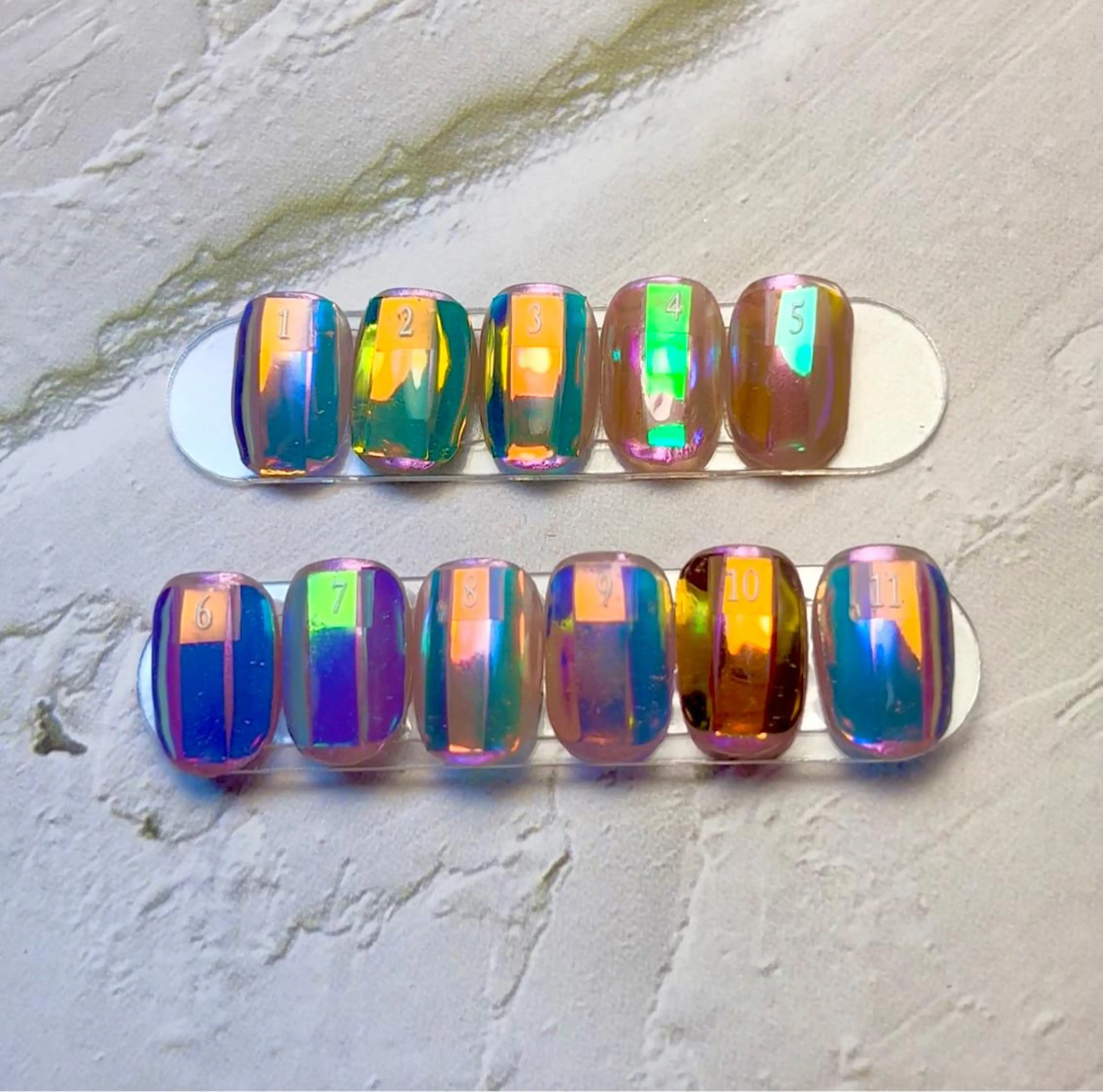 ネイル 氷ネイル・うるうるネイル フットネイル nailroom leaのネイルデザイン