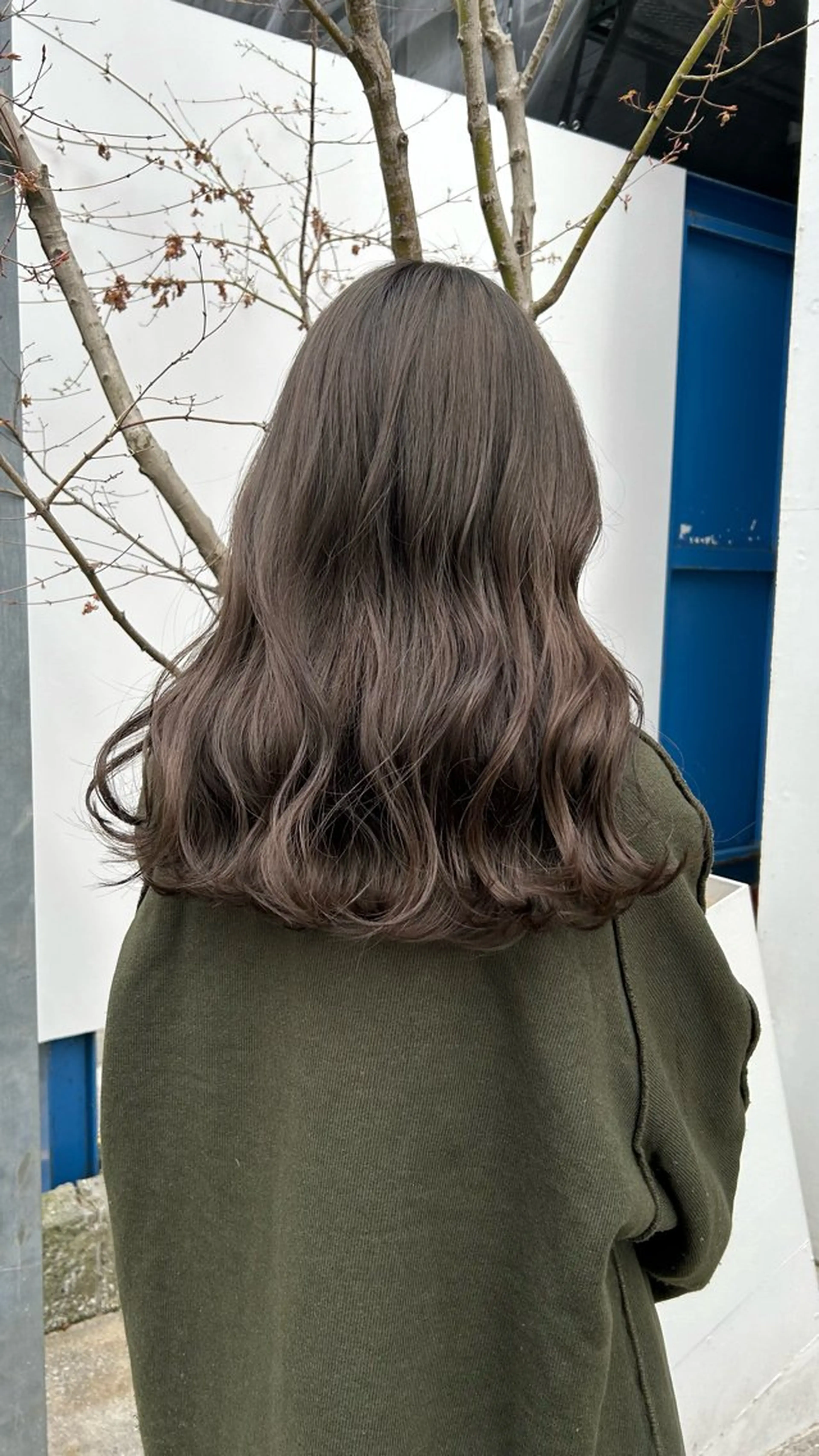 セミロング カラー じゅわっと暖色カラー 🍊Moemiのヘアスタイル