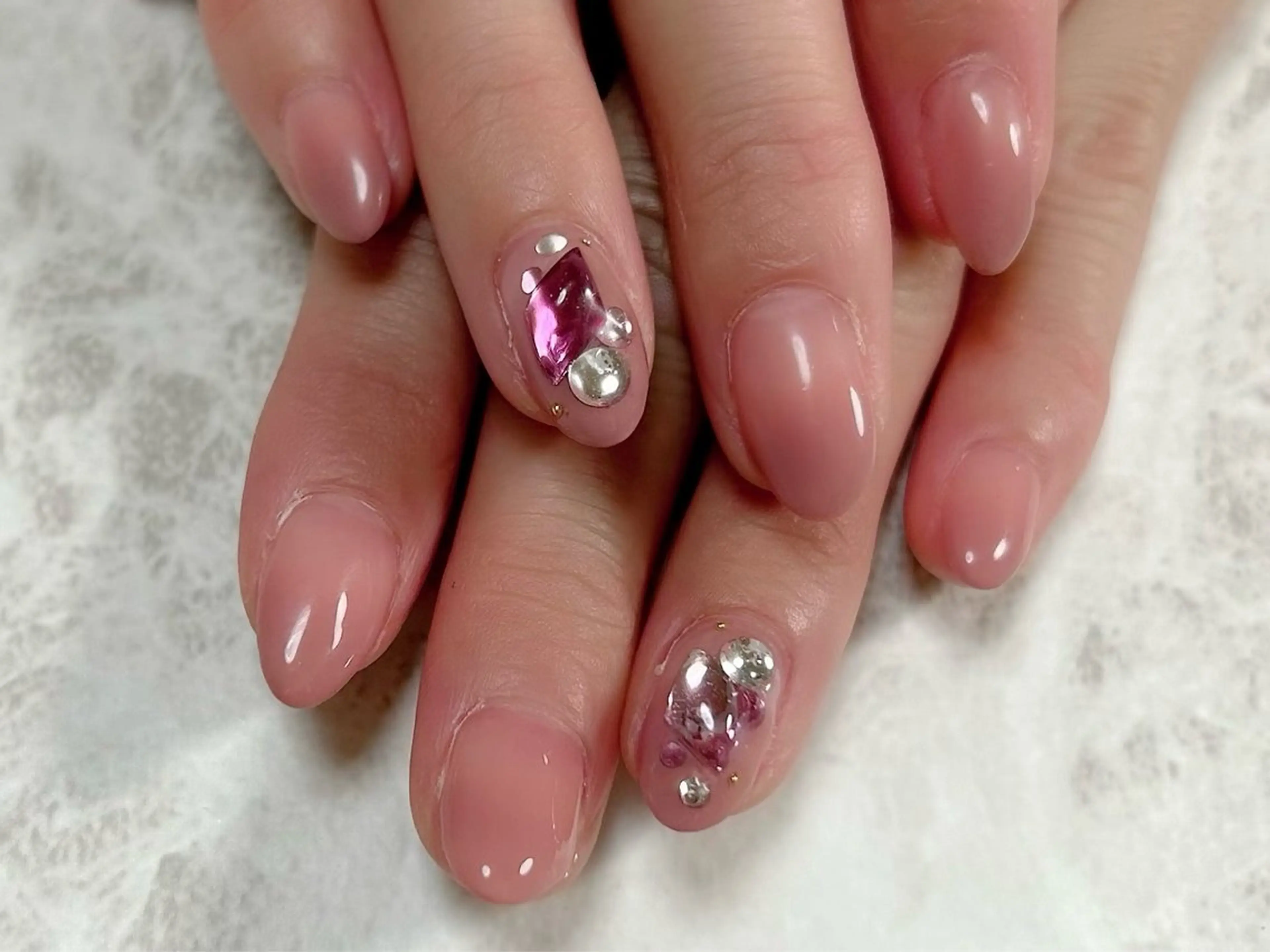 ネイル ハンドネイル an sucre baseのネイルデザイン