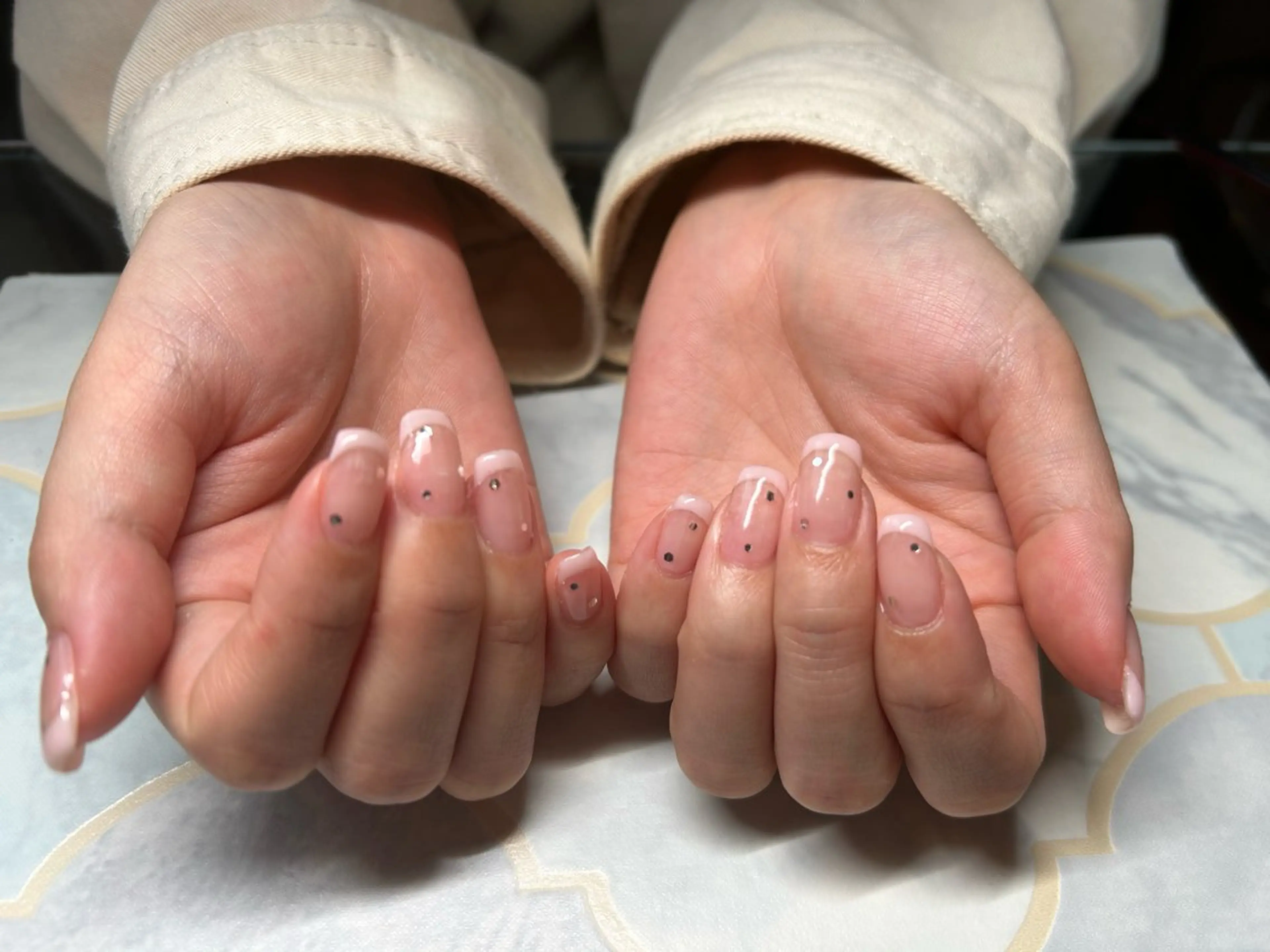 ネイル フレンチネイル ハンドネイル Lisa’s Salonのネイルデザイン