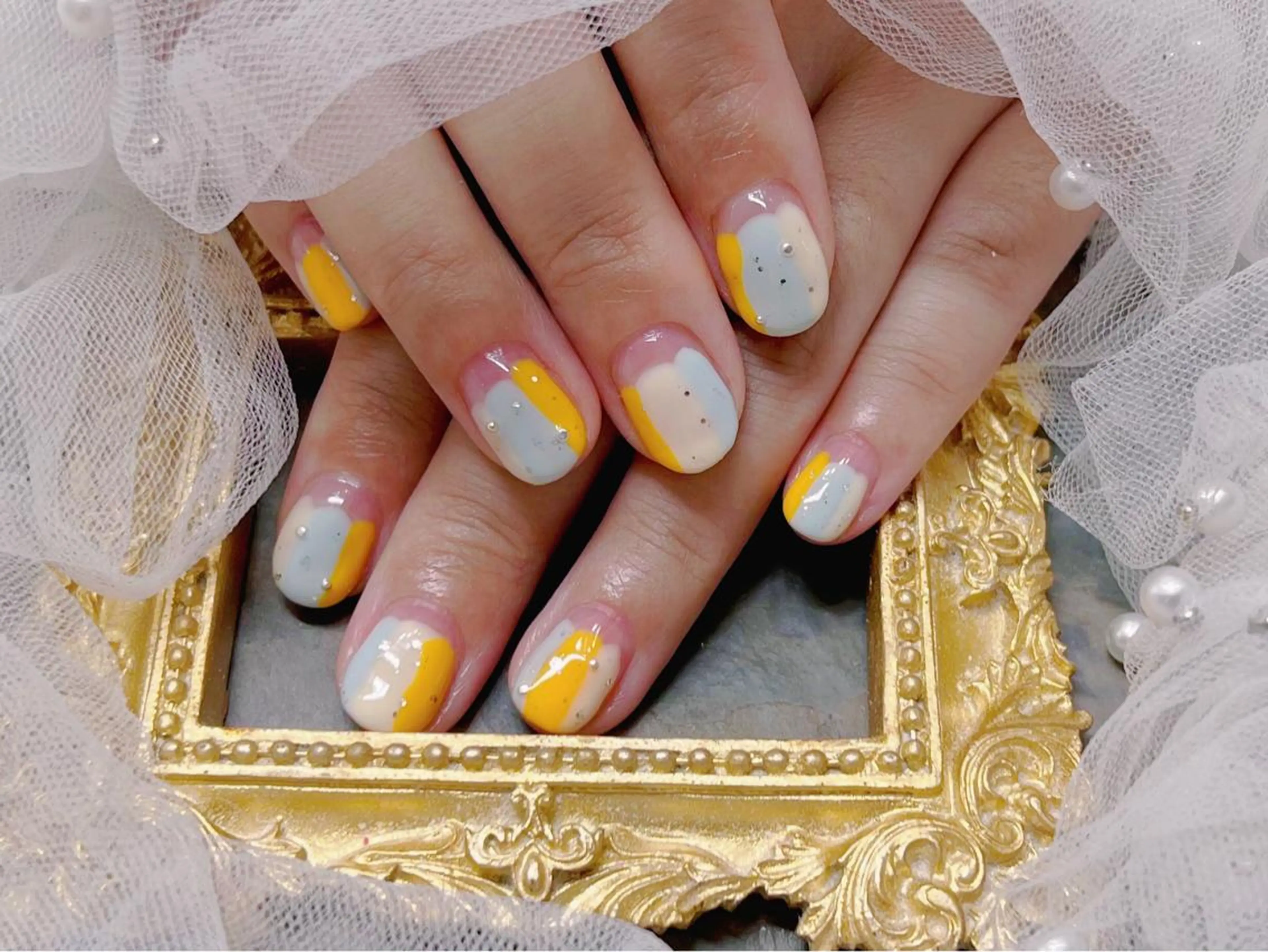 ネイル ハンドネイル マジック ミラーのネイルデザイン