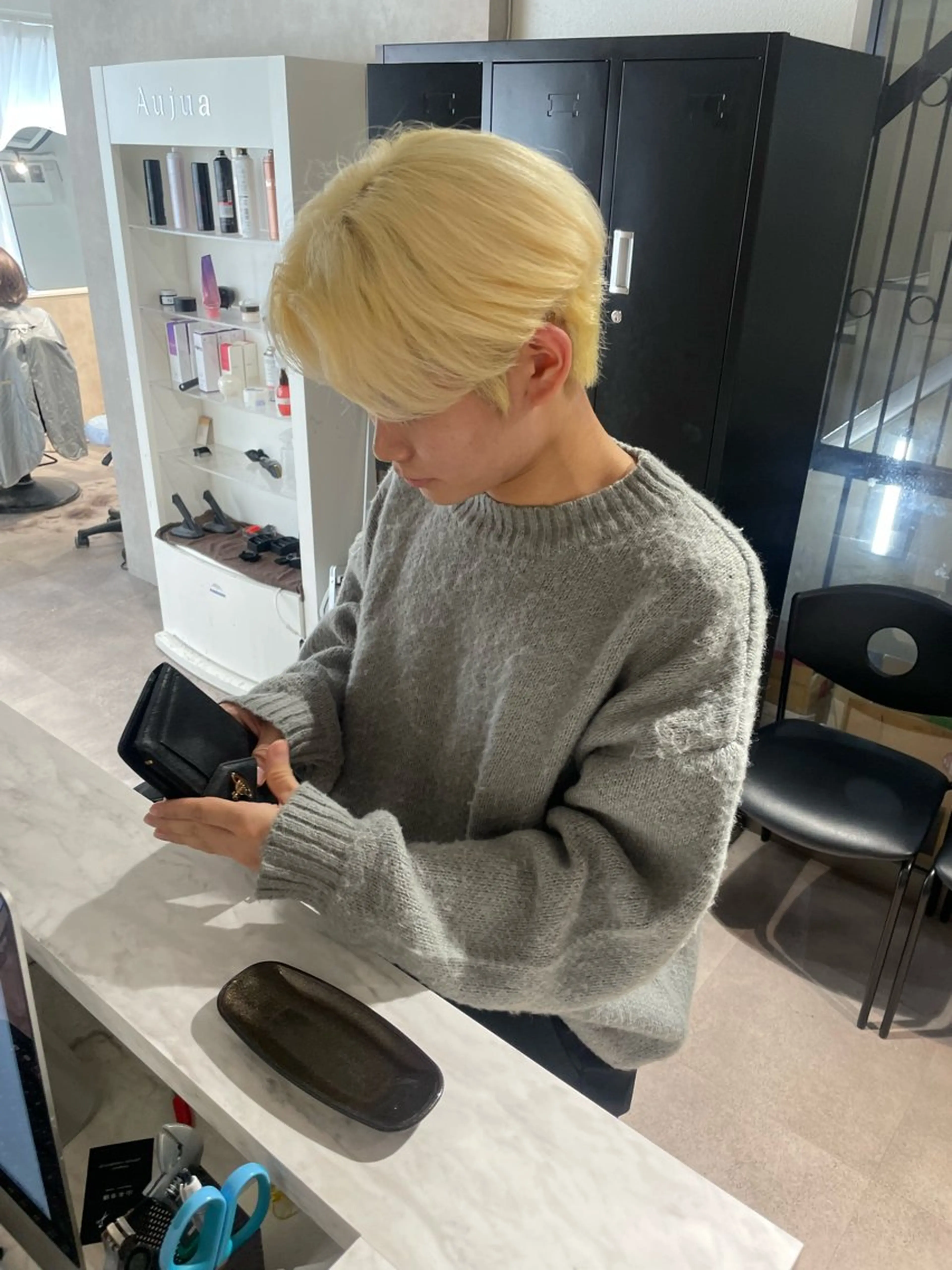 カラー メンズ メンズハイトーン ハイトーンカラー ヘアカラー 🇰🇷ハイトーン× 韓国レイヤー레이어드のヘアスタイル