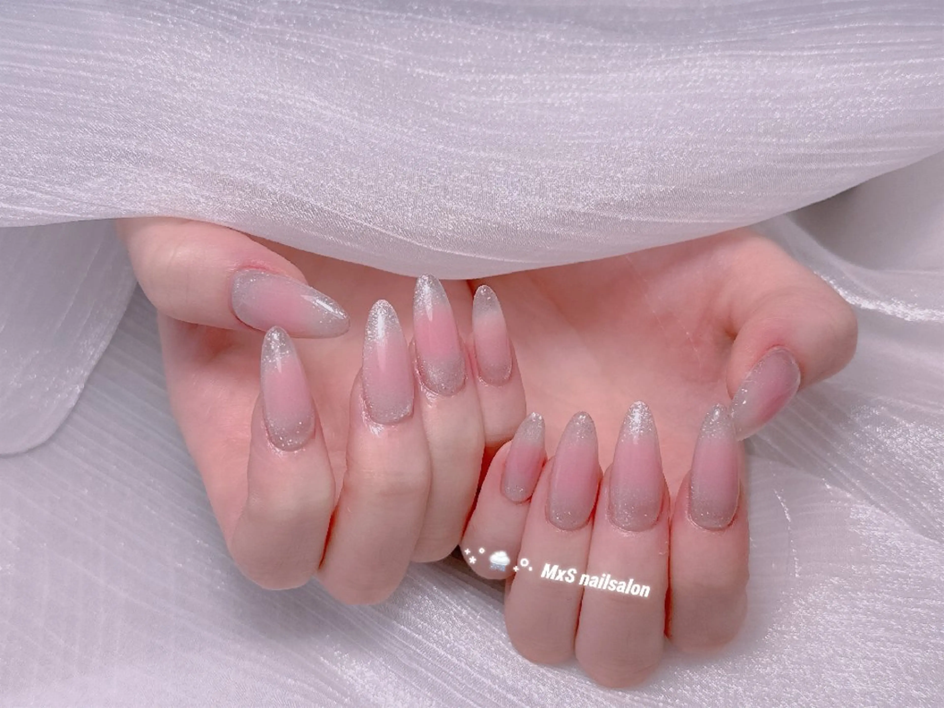 ネイル ジェルネイル 韓国ネイル マグネットネイル パラジェル ワンホンネイル ハンドネイル ハンドケア MxS Nail 【長さだし/フィルイン/マグネット/ワンホンネイル/韓国ネイル/パラジェル】所属・M×S Nail みなのネイルデザイン