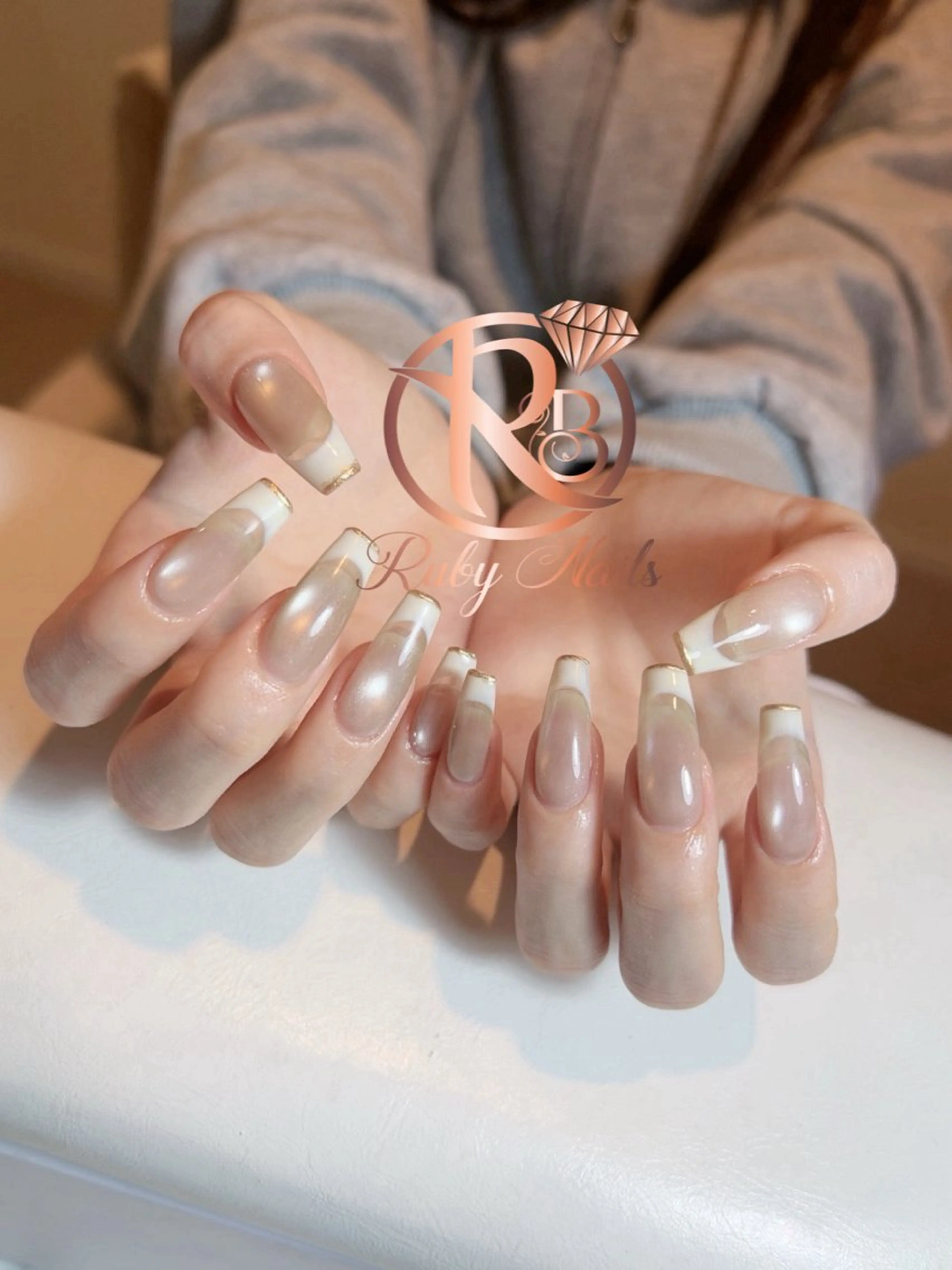 ネイル グラデーション キラキラネイル マグネットネイル ピンク RUBY Nail 日暮里店のネイルデザイン