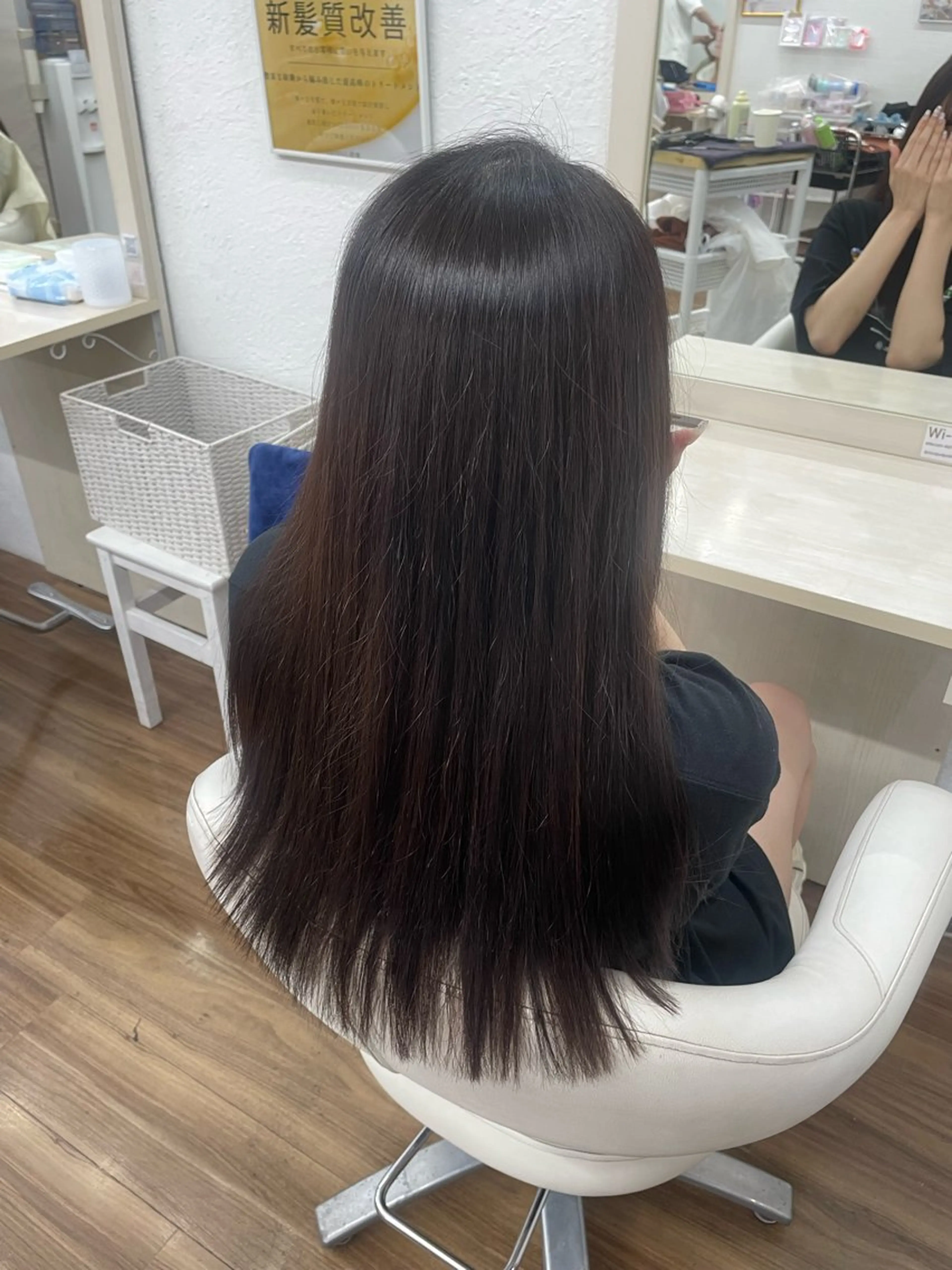 ロング カラー トリートメント ヘアカラー GLOSS 心斎橋 山上のヘアスタイル