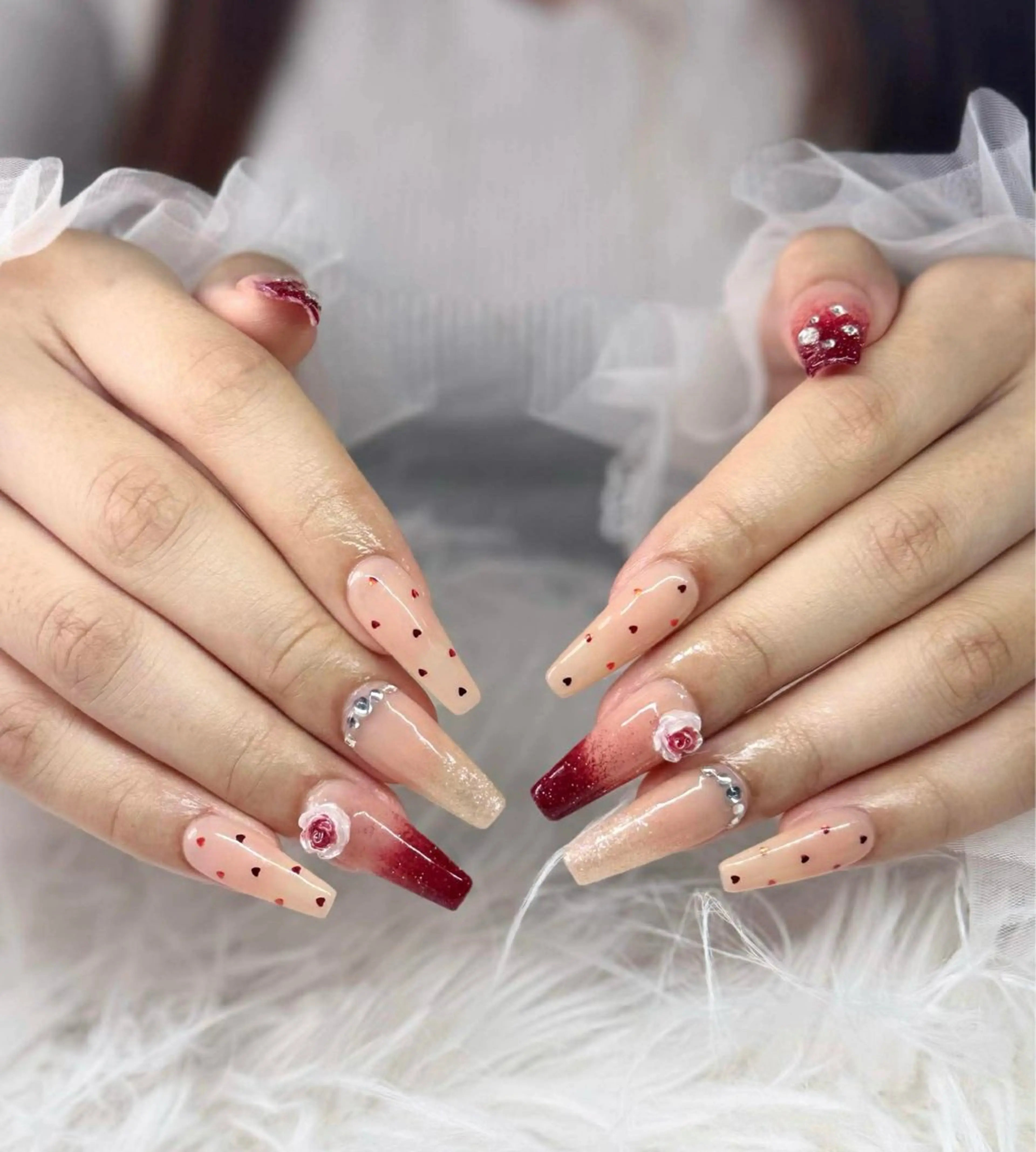 ネイル ハンドネイル 山田 あやかのネイルデザイン