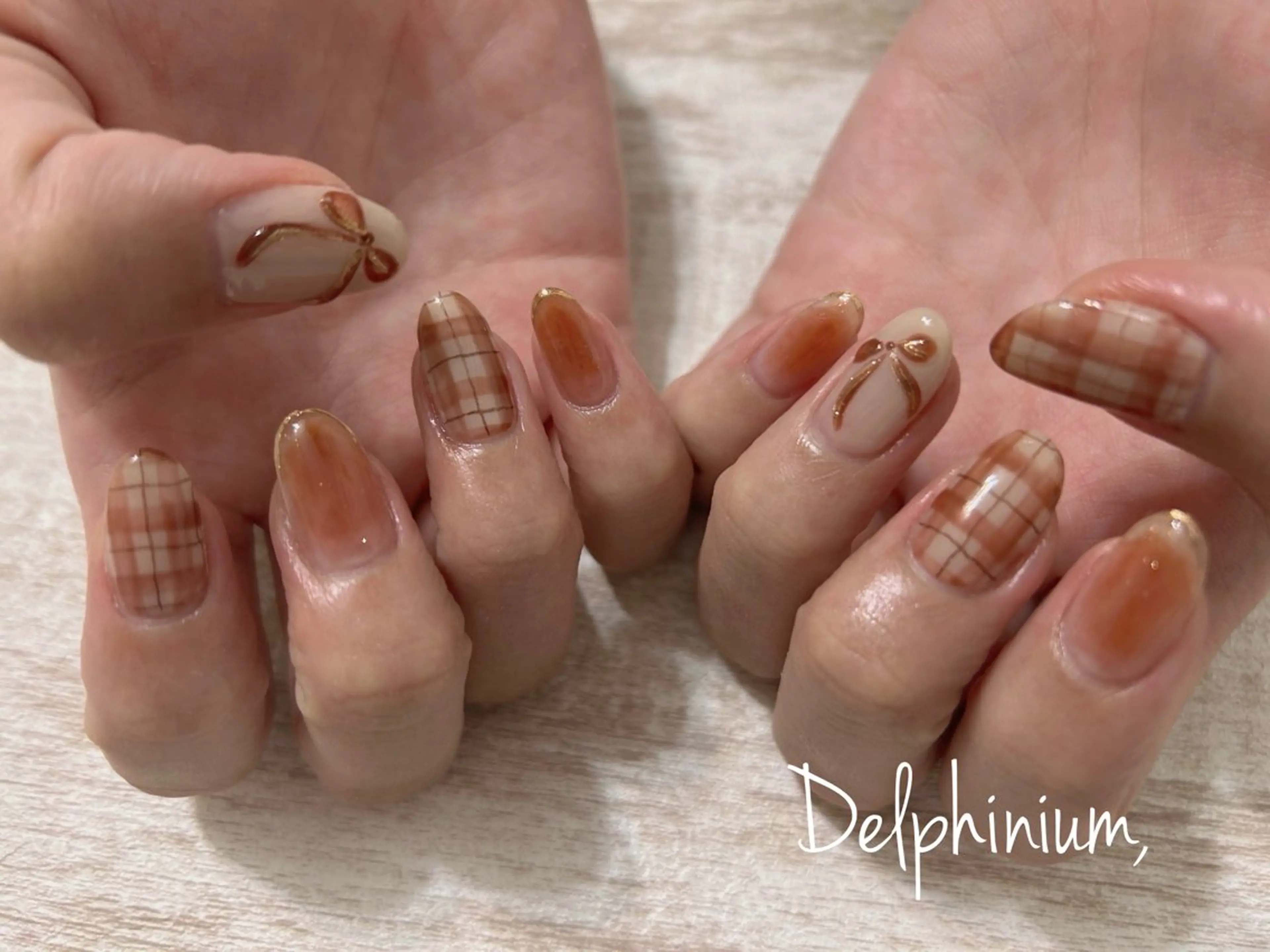 ネイル ブラウン ハンドネイル 岡本 友恵のネイルデザイン