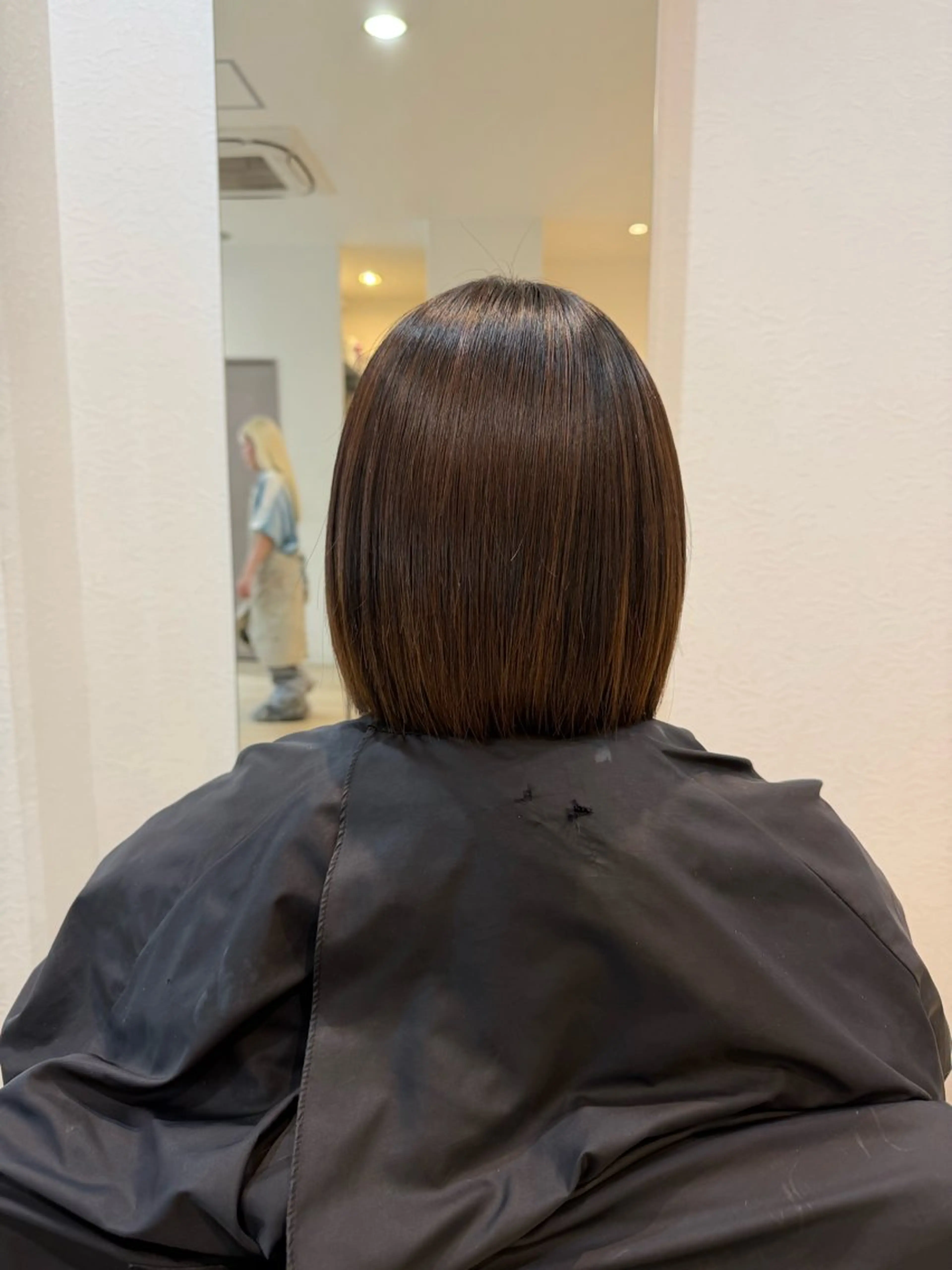 ショート 切りっぱなしボブ ボブ TIDEHAIR りょうたボブ募集のヘアスタイル