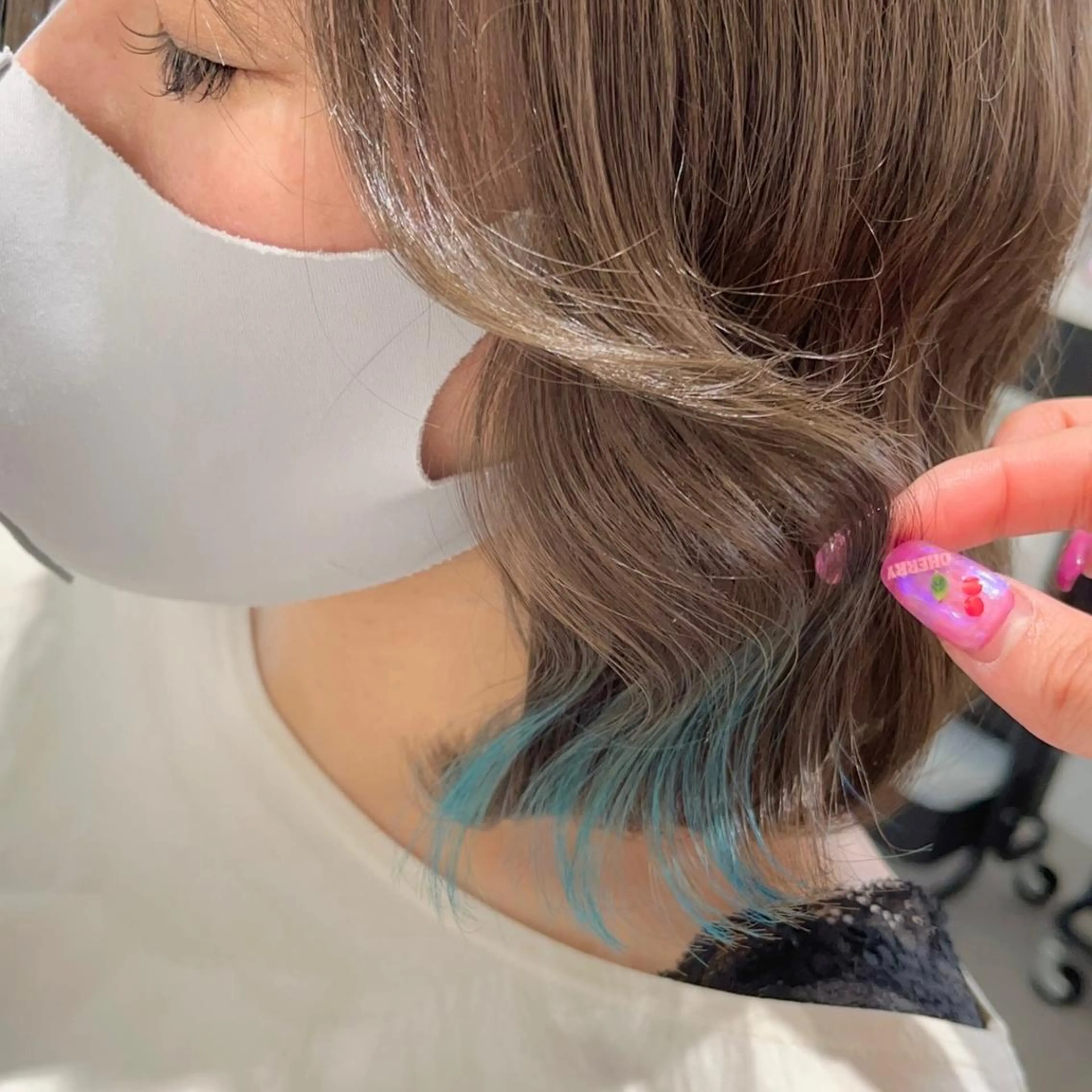 ミディアム カラー MOE🐈‍⬛🎀 エクステ/ワンホンのヘアスタイル