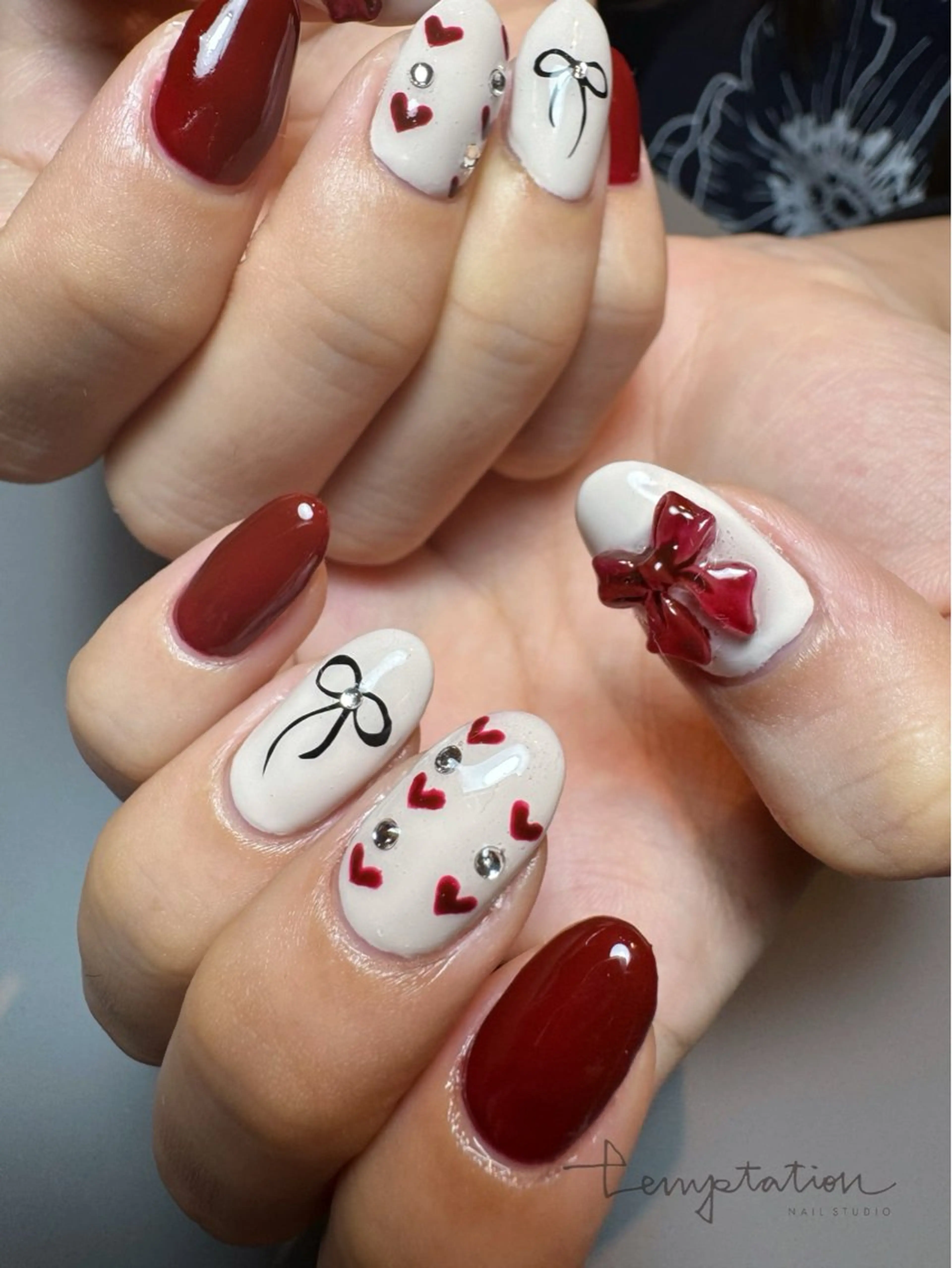 ネイル Temptation mainailのネイルデザイン