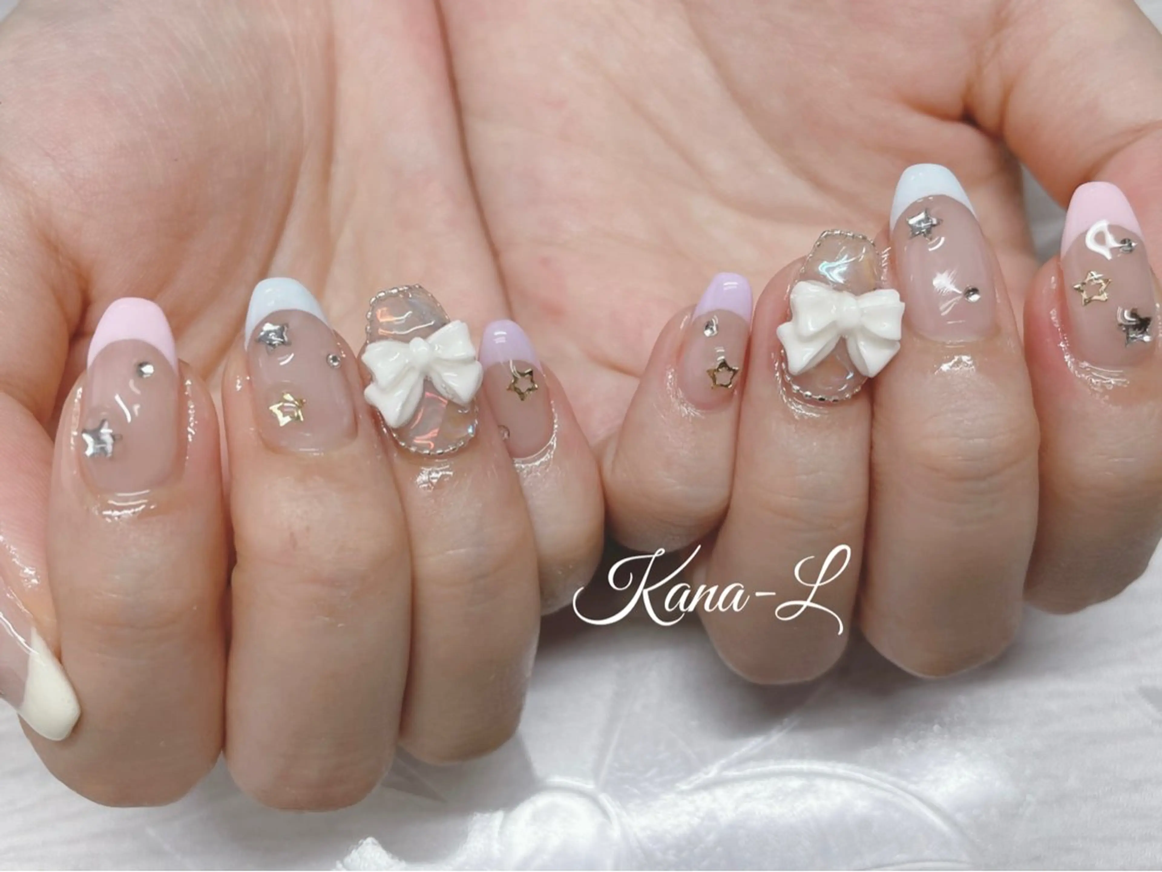 ネイル フレンチネイル ジェルネイル パラジェル 芦辺 香奈のネイルデザイン