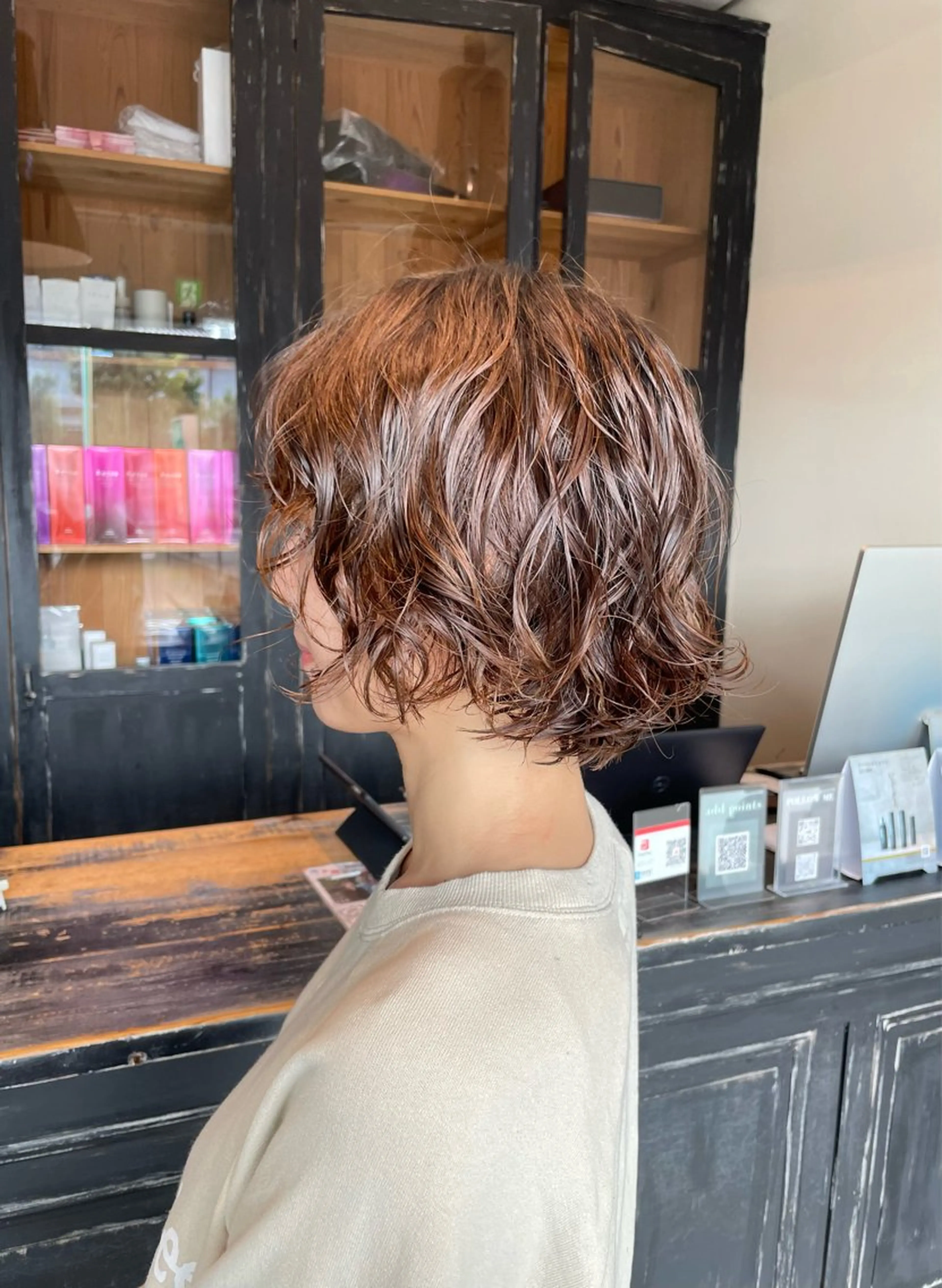 ショート パーマ 山本  弦生のヘアスタイル