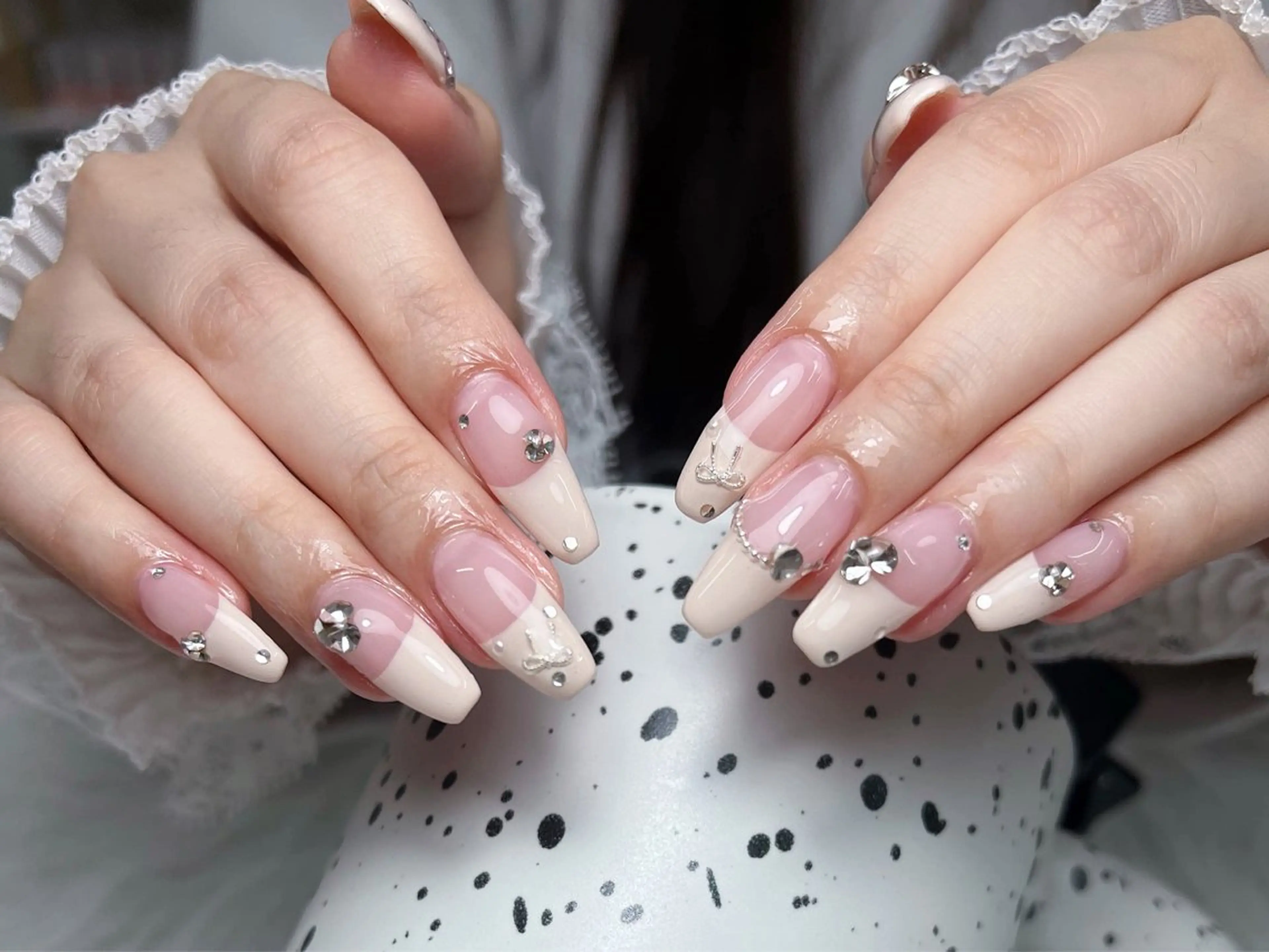 ネイル ハンドネイル ハンドケア Nova Nail Nambaのネイルデザイン