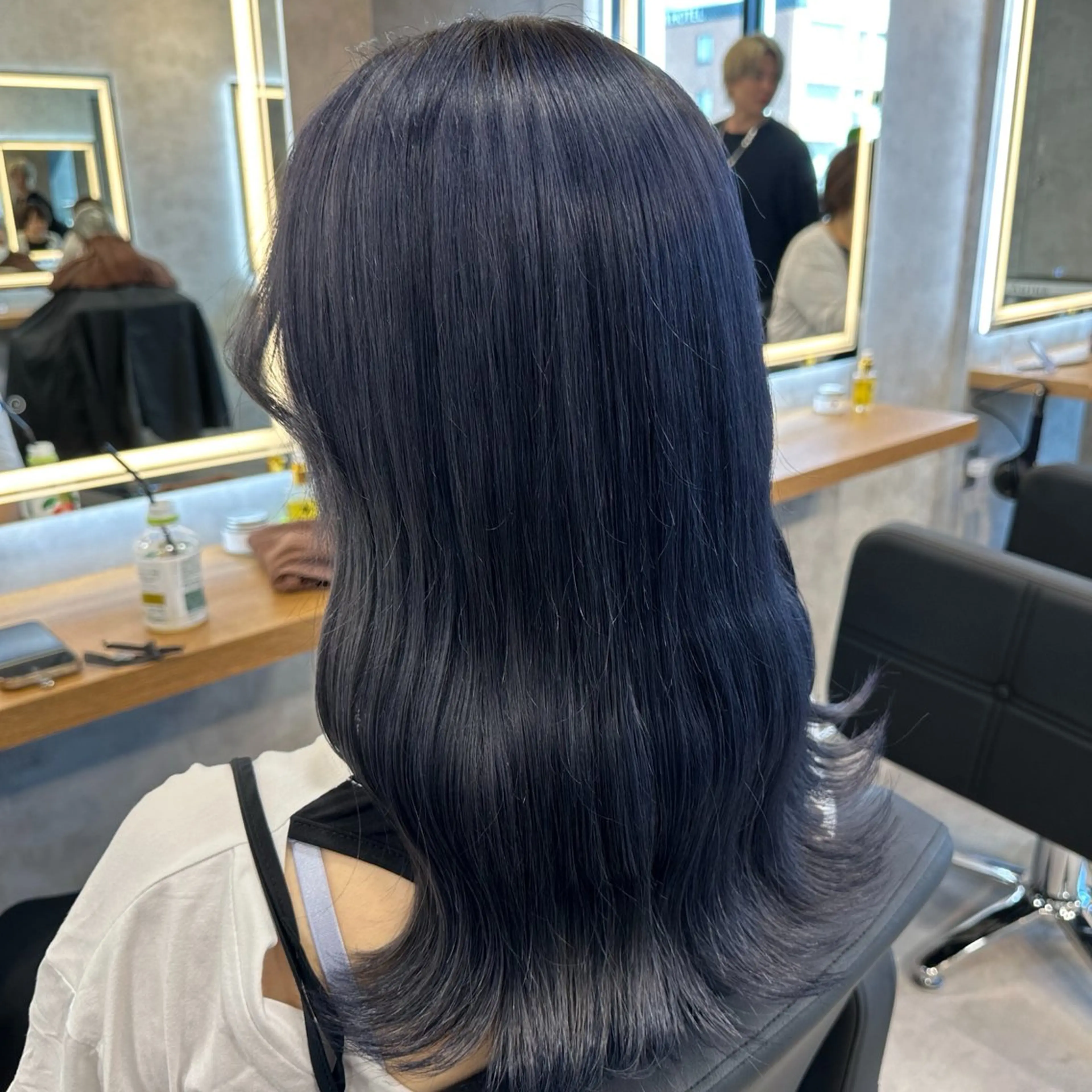 セミロング カラー パーマ ヘアアレンジ メンズ 🤍透明感カラー🤍 似合わせ🤍AINEのヘアスタイル