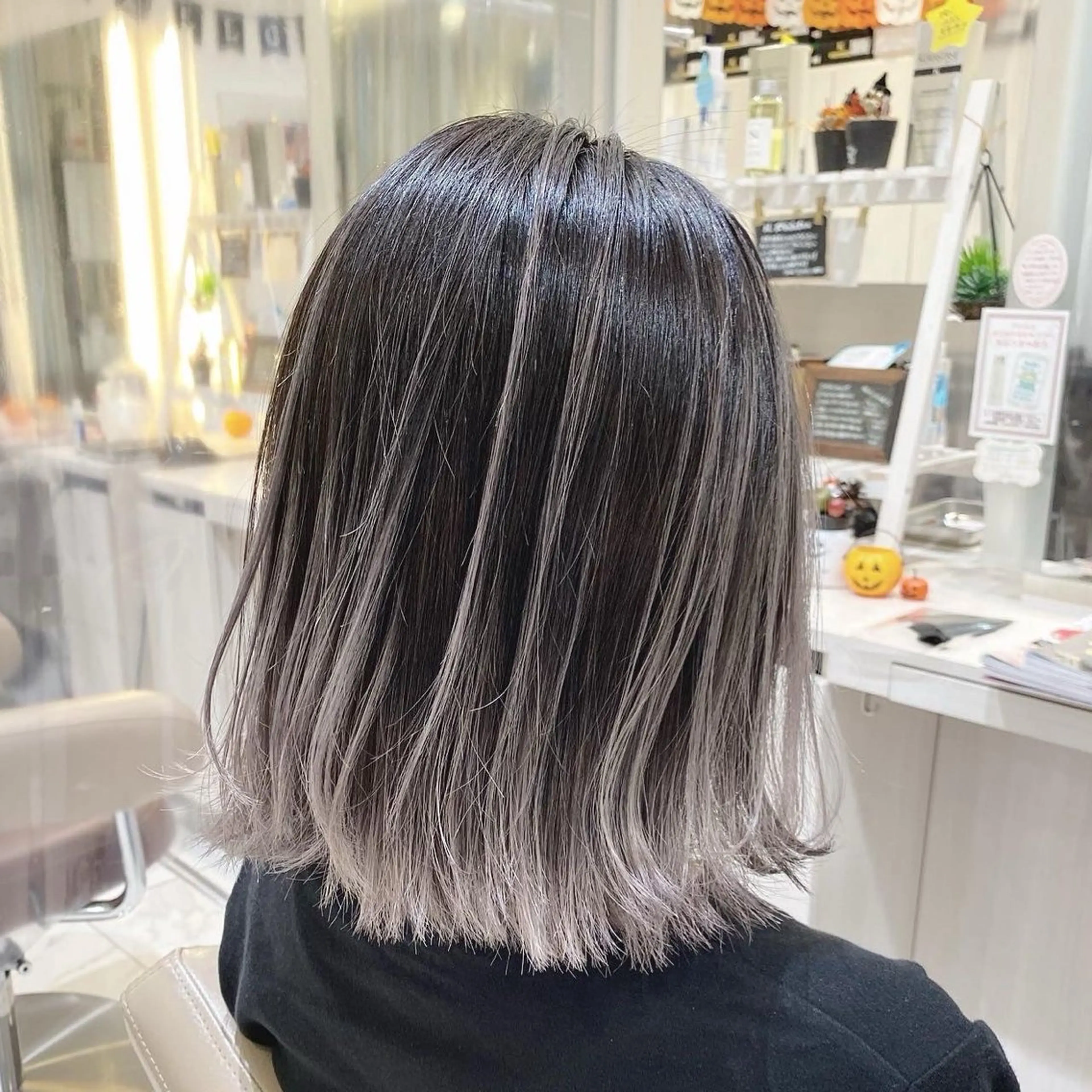 ショート カラー グレージュ ヘアカラー トリートメント 大宮/バレイヤージュ 髪質改善/澤田隆誠のヘアスタイル