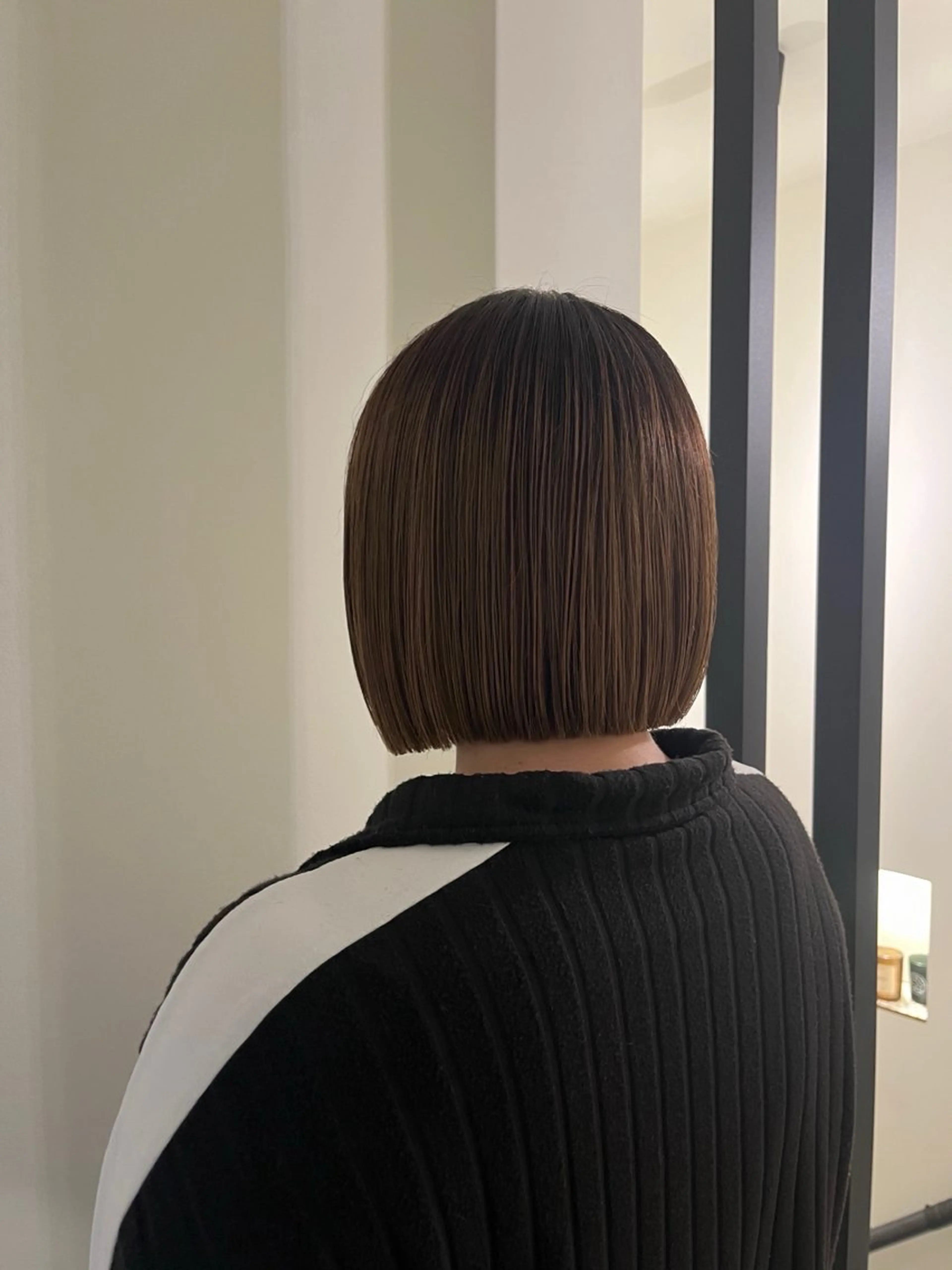 ショート ボブ カット 山本 彩香のヘアスタイル