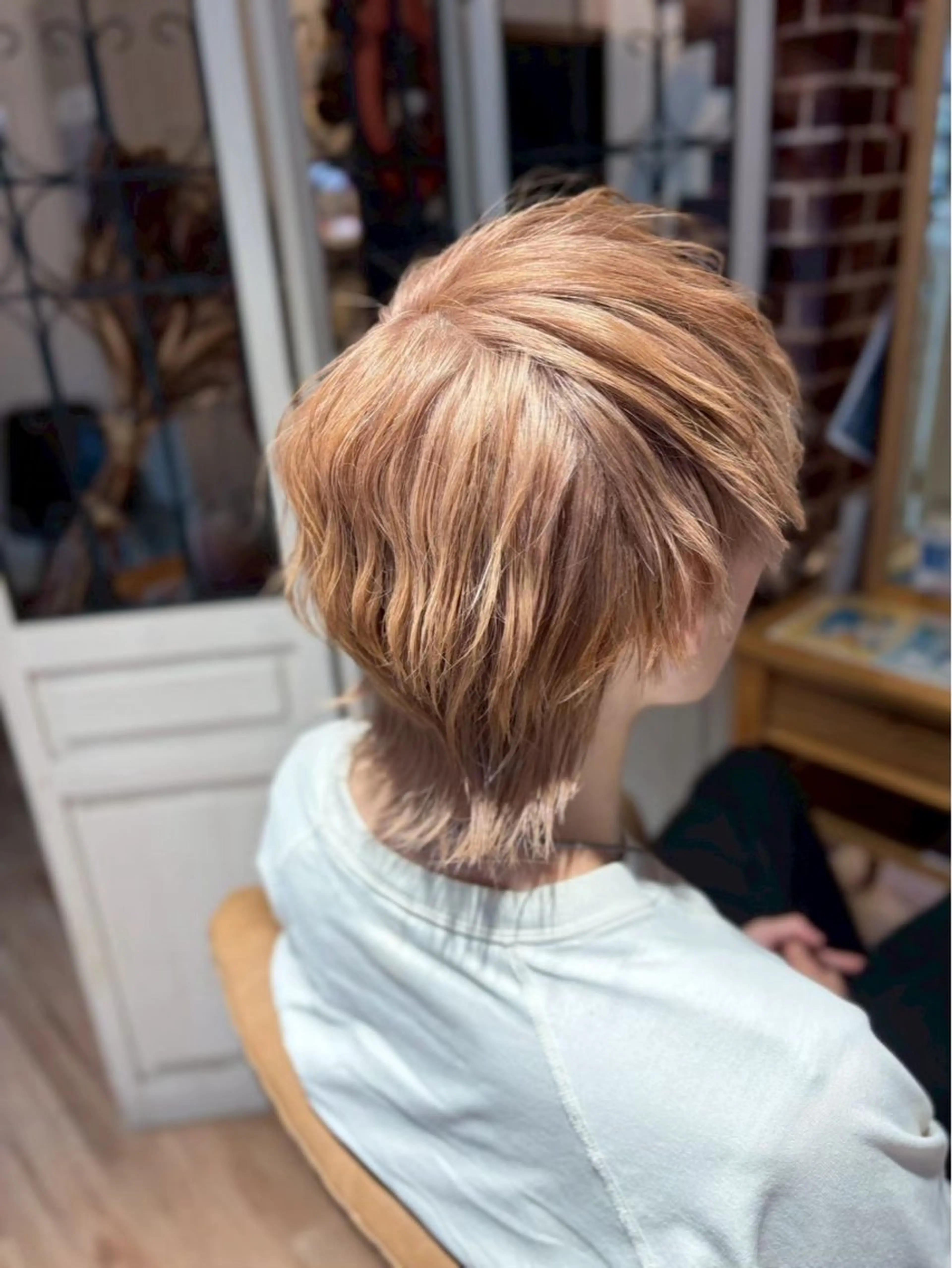 ミディアム ヘアカラー 高口 小春のヘアスタイル