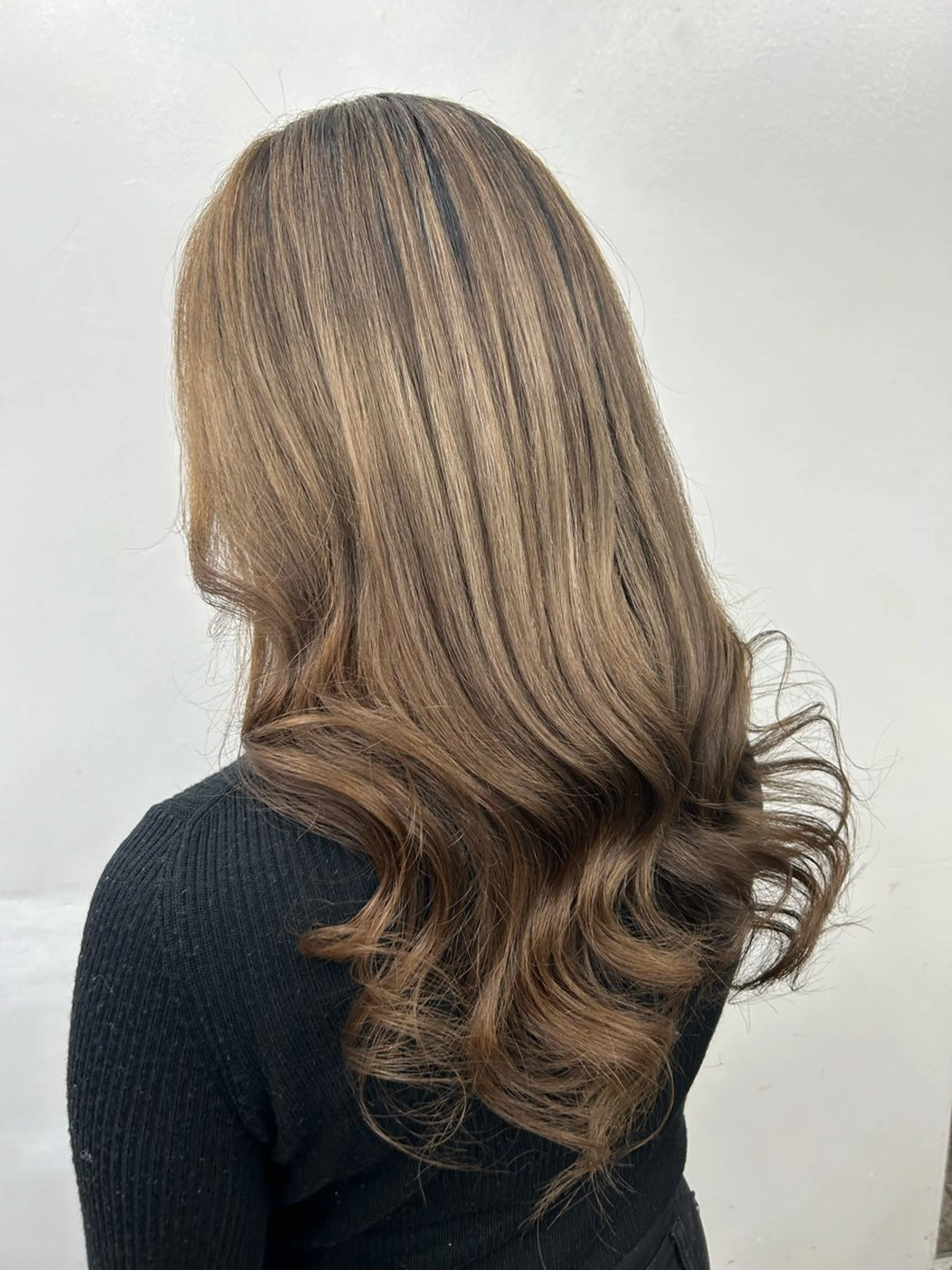 セミロング カラー シールエクステ ブリーチ ハイトーンカラー エクステ 髪質改善 ヘアカラー トリートメント レイヤー/エクステ alpha下妻のヘアスタイル