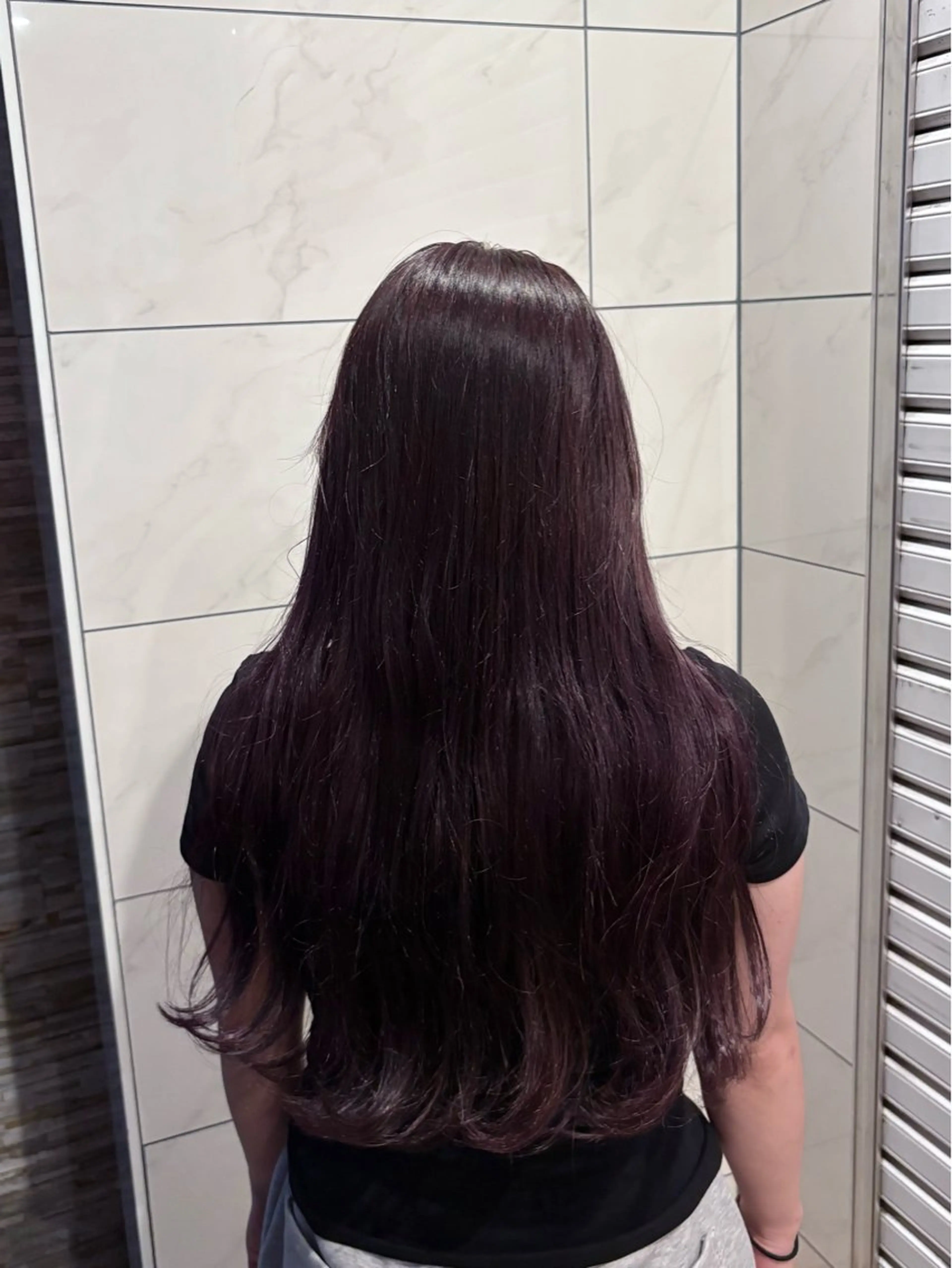 ロング カラー バイオレットカラー ヘアカラー トリートメント rina/似合わせ/ 艶髪カラー/髪質改善のヘアスタイル