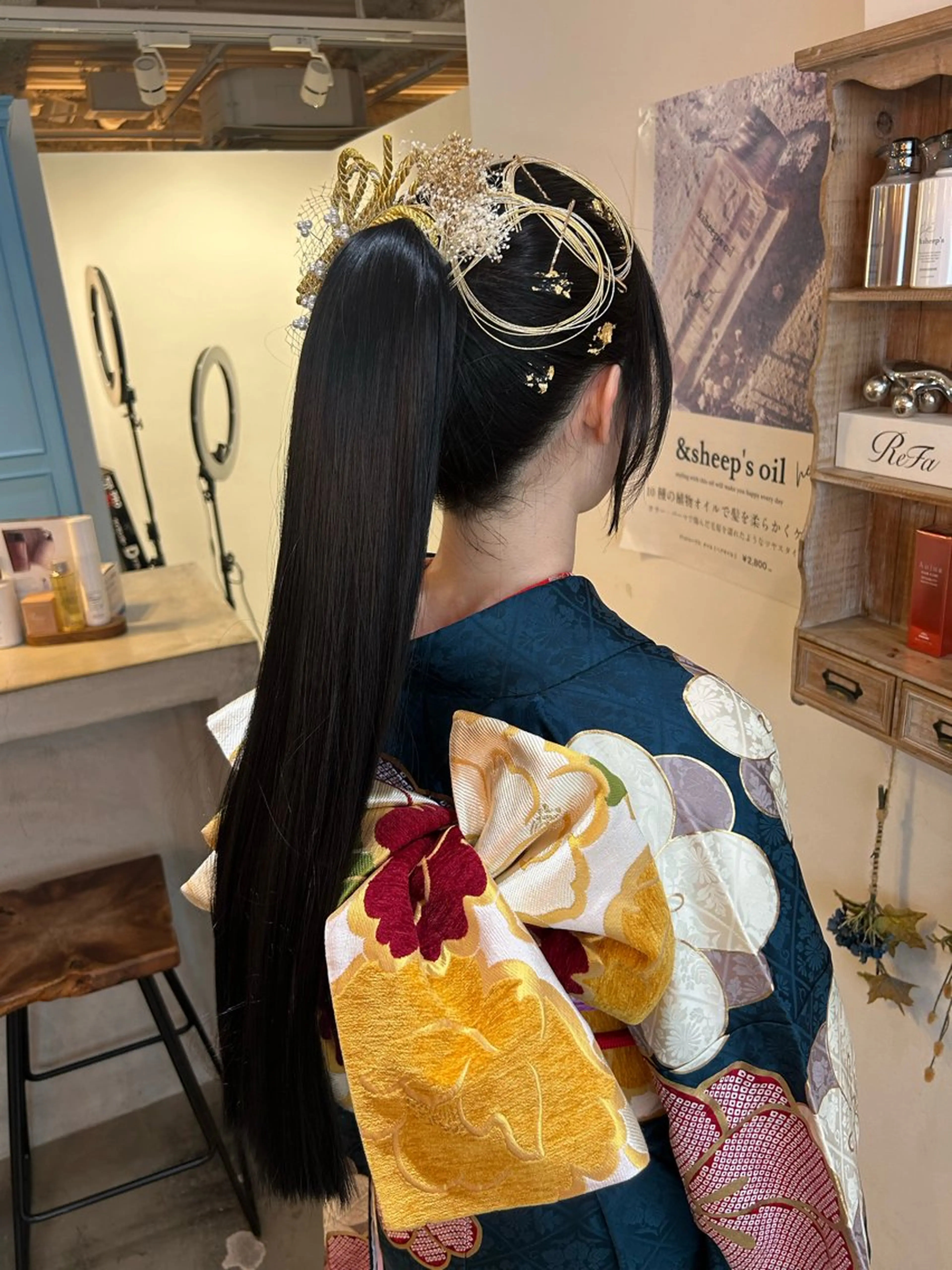 ロング ヘアアレンジ 成人式 ヘアセット 砂野 真璃奈のヘアスタイル