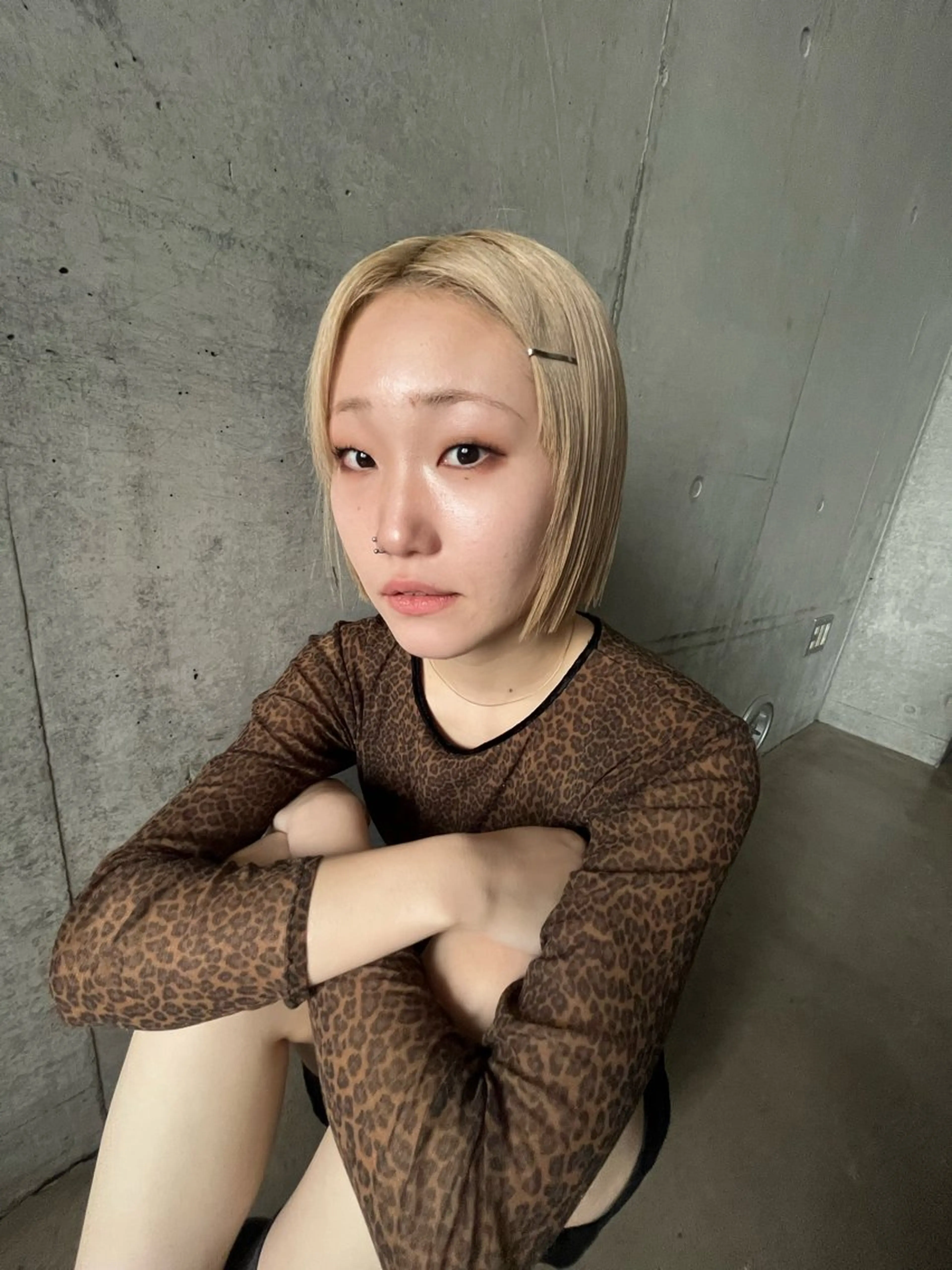 ショート レイヤーカット\ウル フ　chinatsuのヘアスタイル