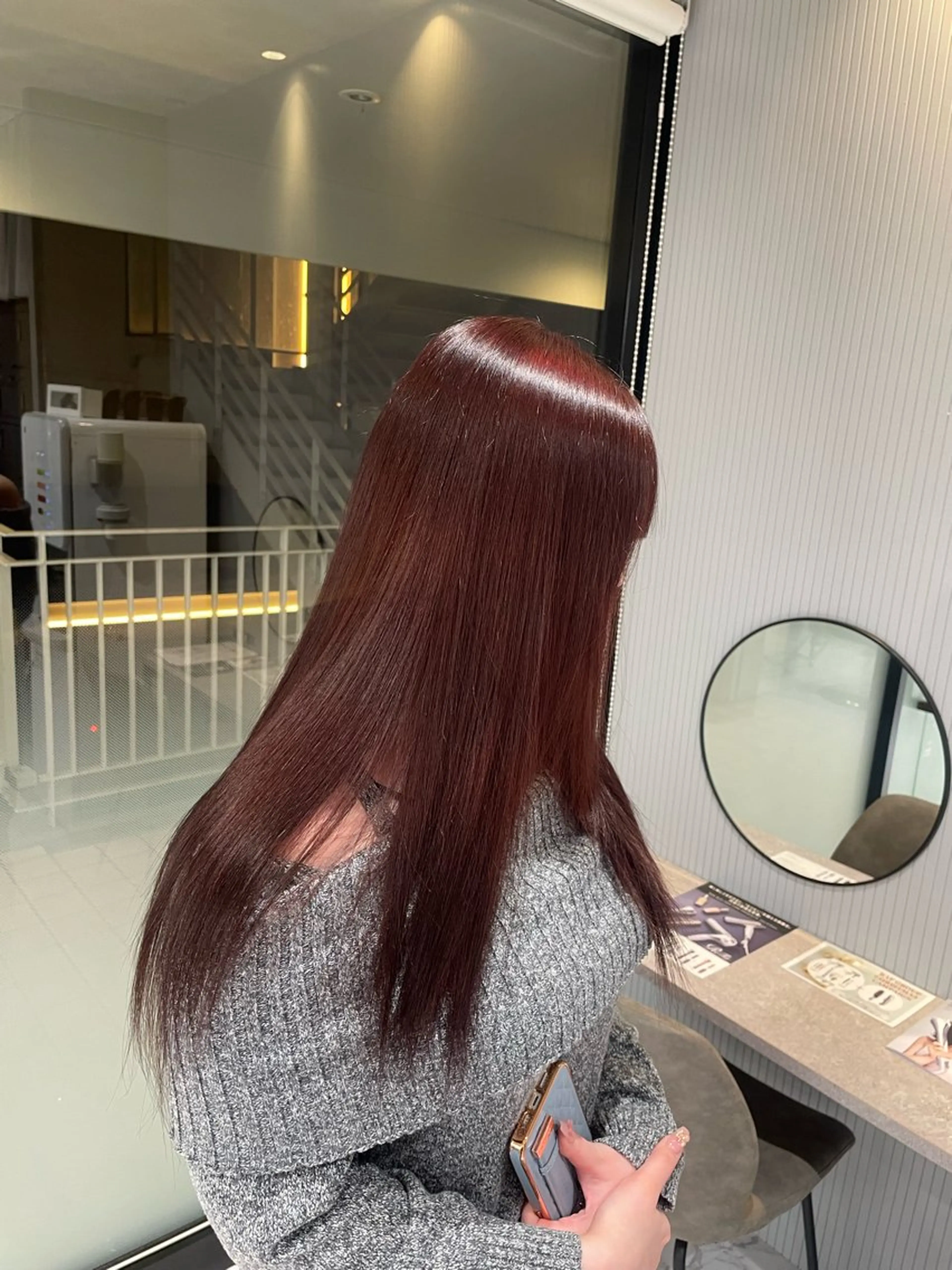 ロング カラー RAF Sakuraのヘアスタイル