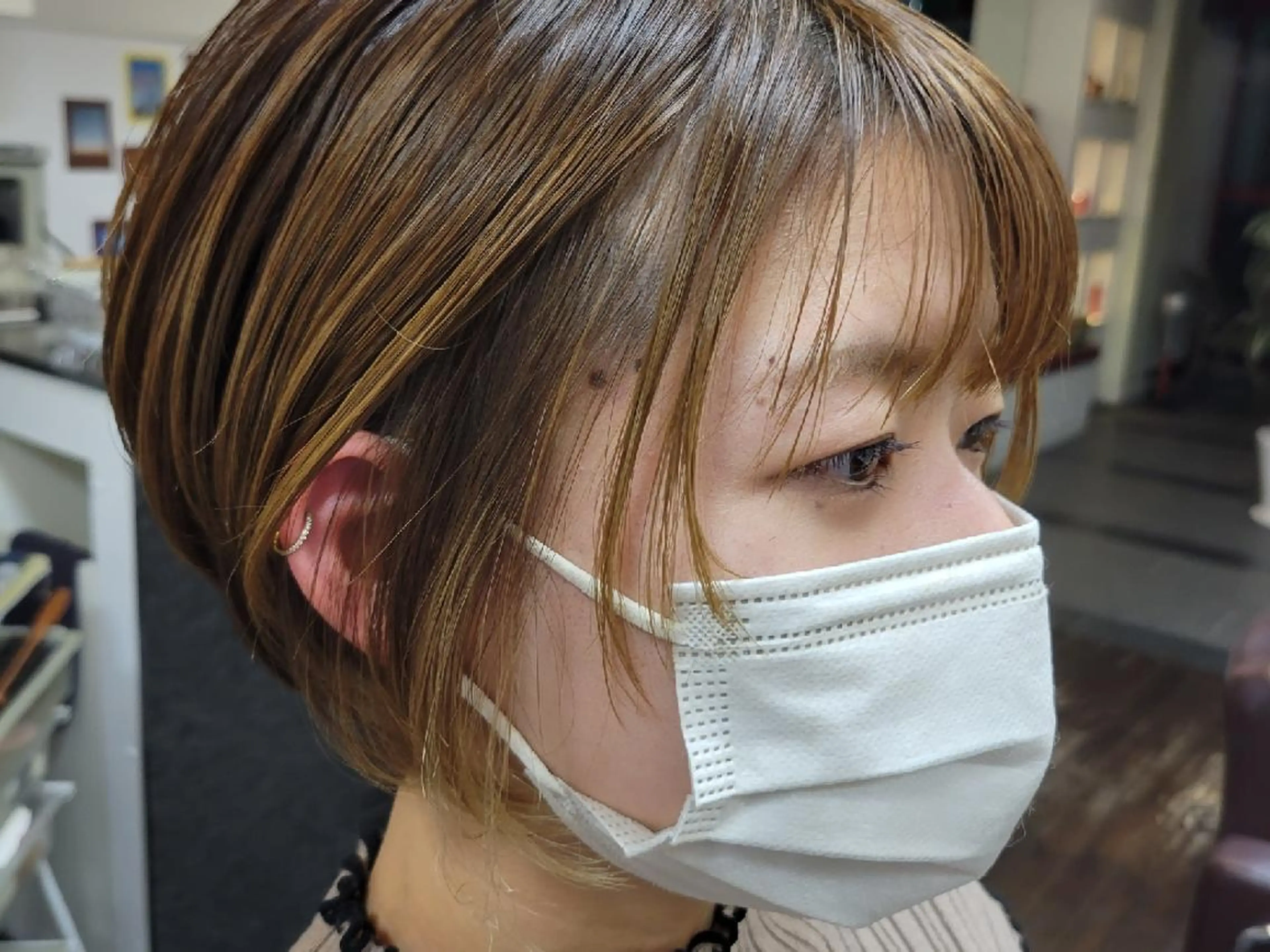 ショート 顔周りカット カット ヘアカラー トリートメント 遠藤 史秋のヘアスタイル