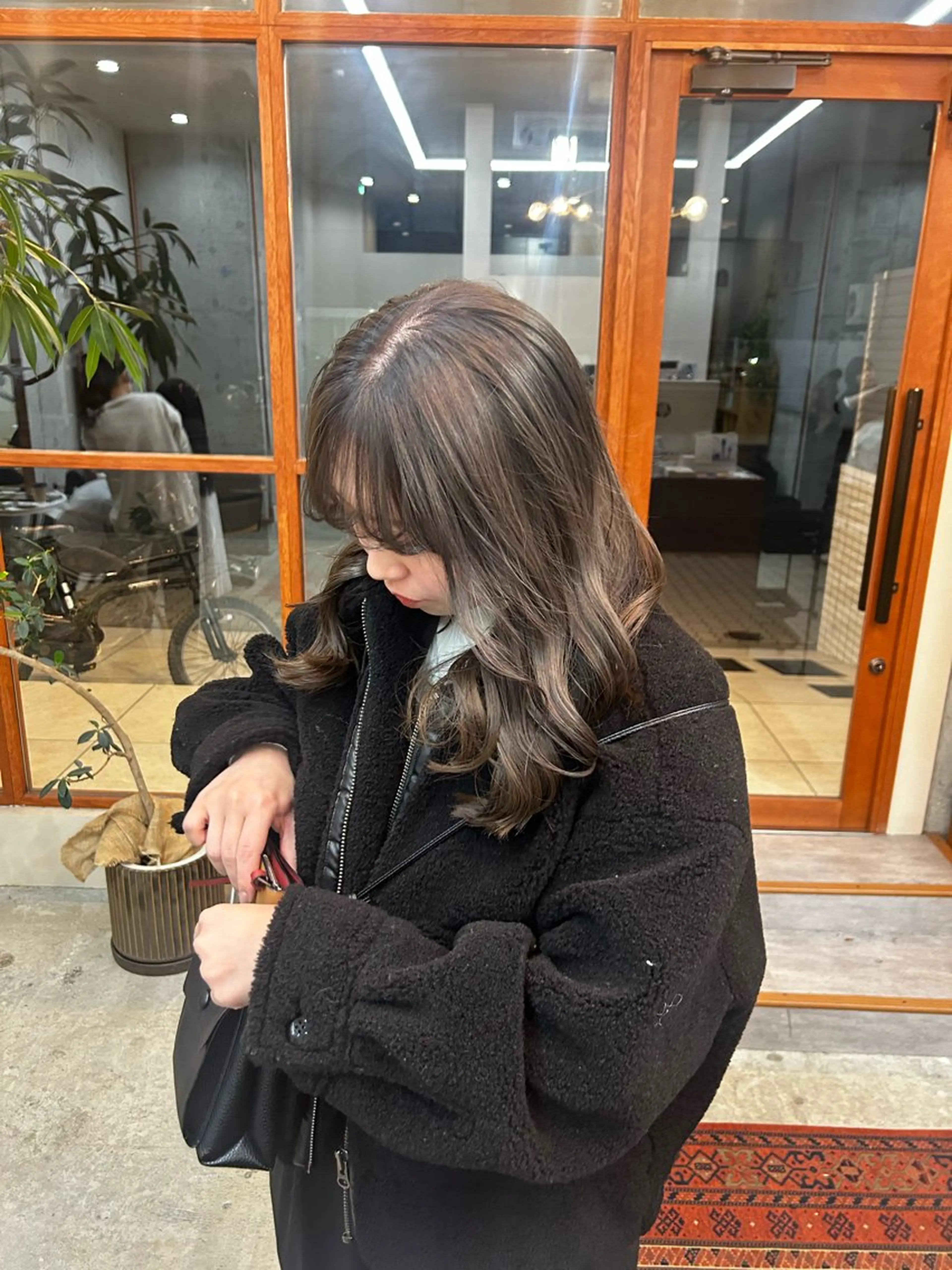 ロング カラー ブリーチ 透明感カラー カット・ブリーチ/ ふわあいりのヘアスタイル