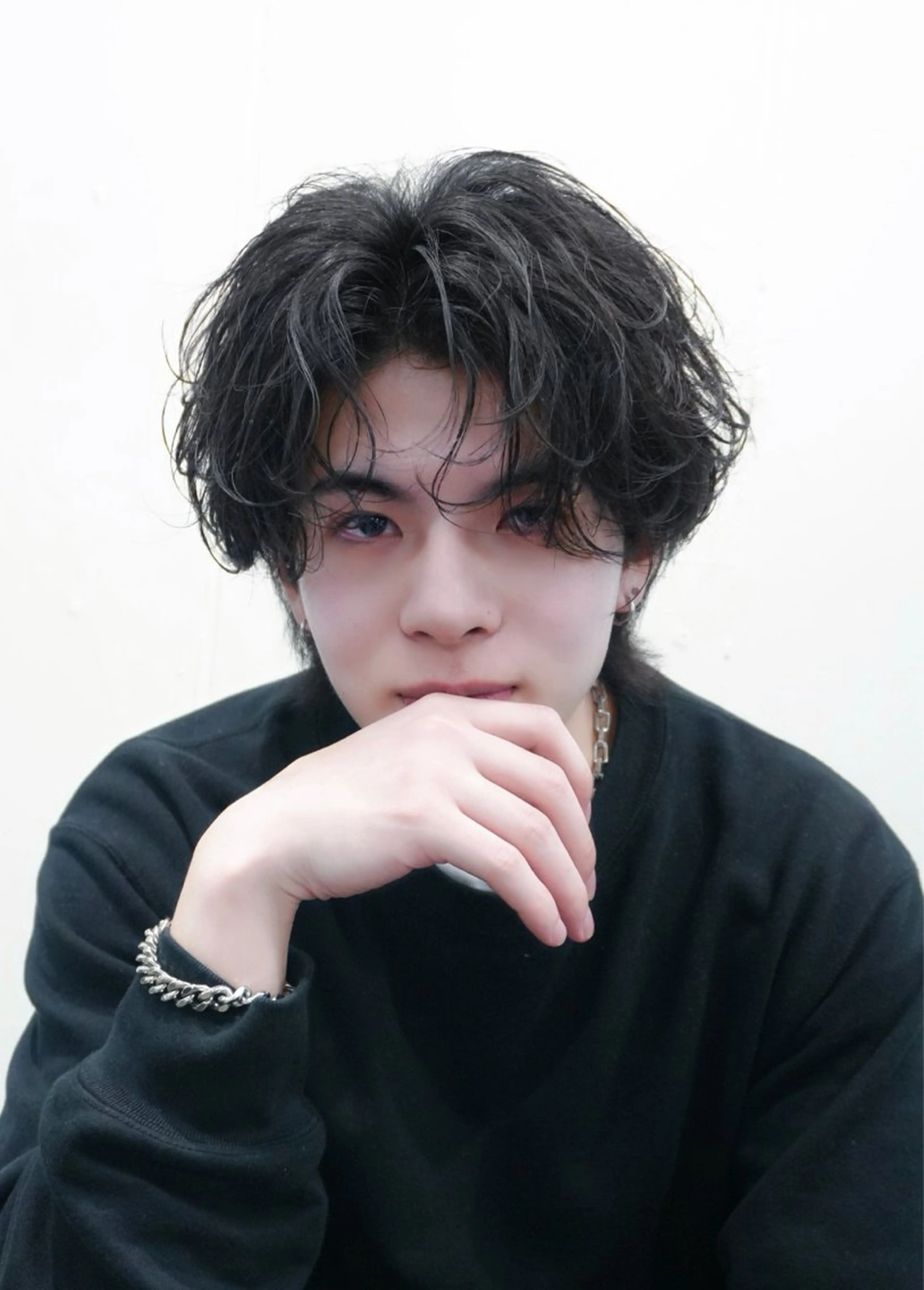 ショート ウルフカット 湖城 恵吾のヘアスタイル