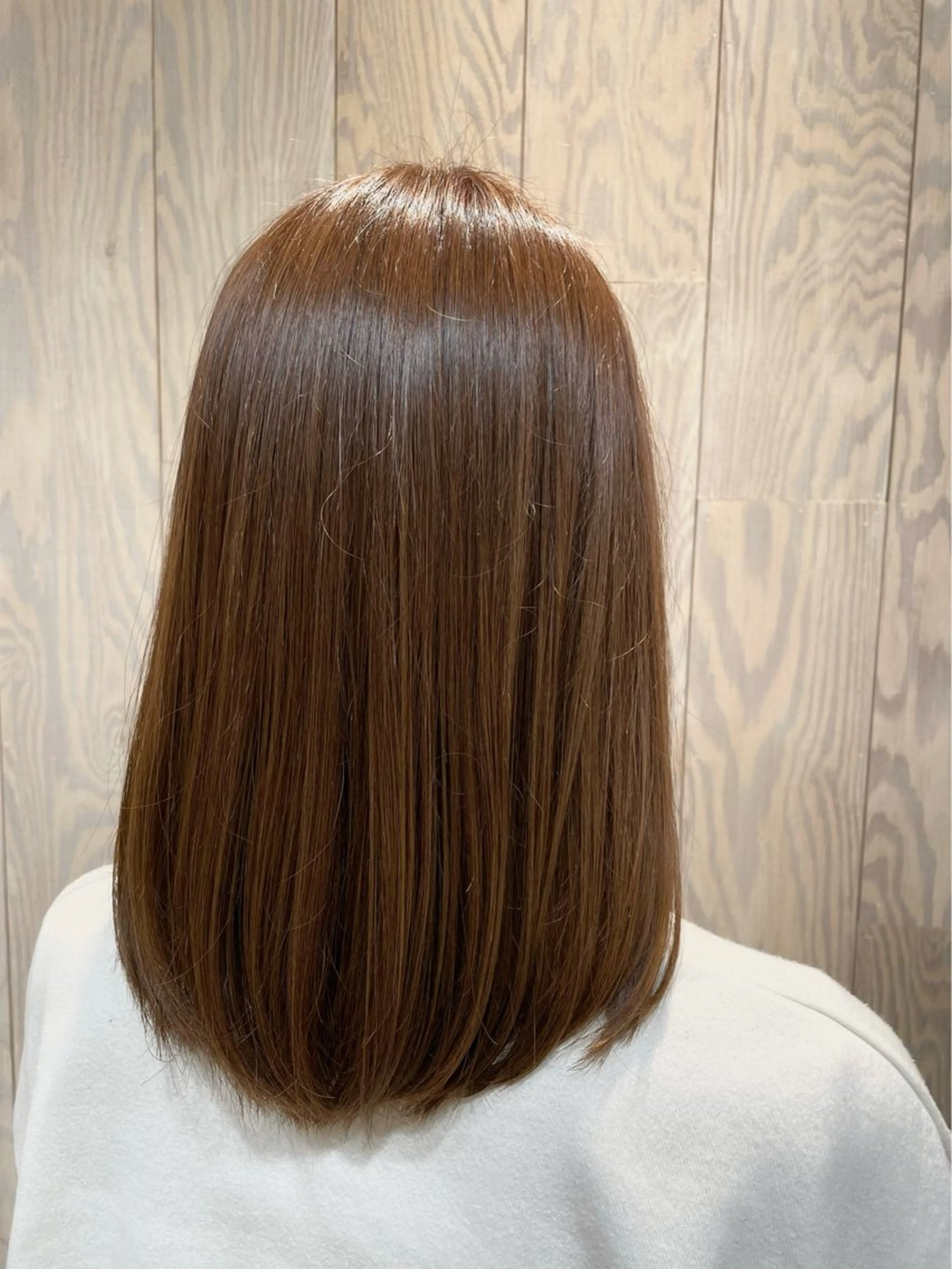 セミロング 亀田 実花のヘアスタイル