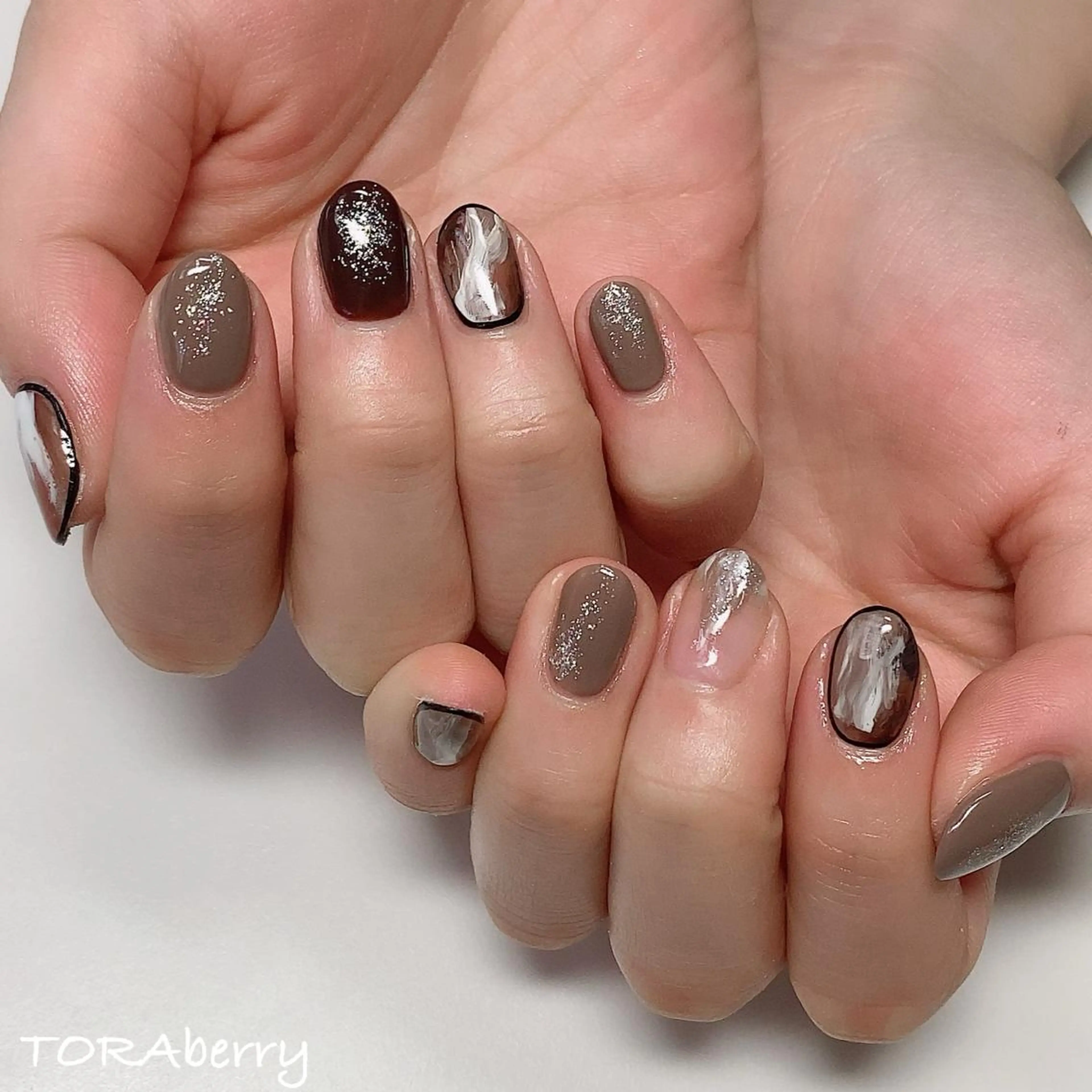 ネイル ネイリスト なつみのネイルデザイン