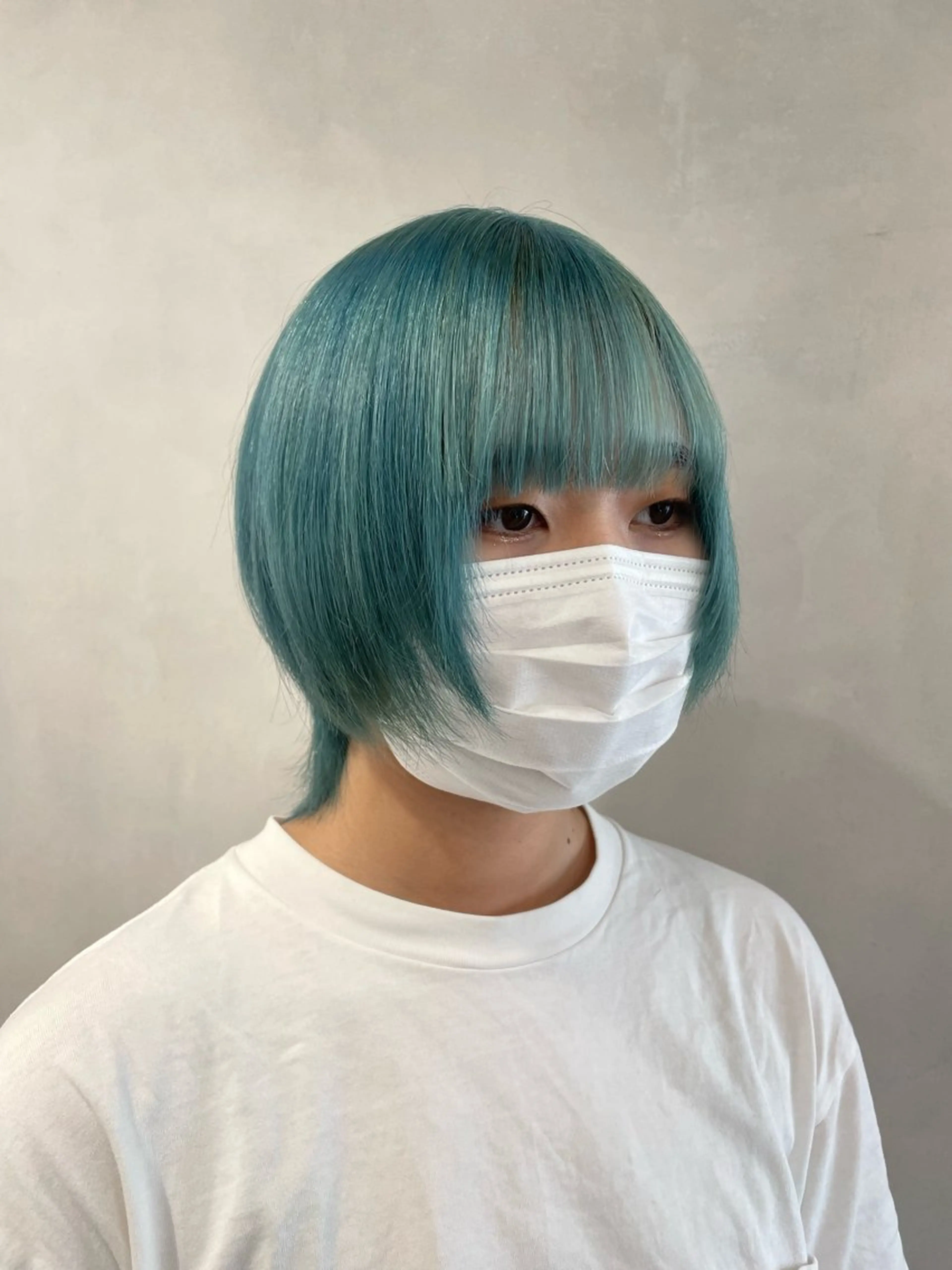 ショート カラー ブリーチ ブルーカラー ケアブリーチ ダブルカラー トリートメント カット ヘアカラー トリートメント 透明感カラー✨艶髪 制作🌱山根あゆみのヘアスタイル