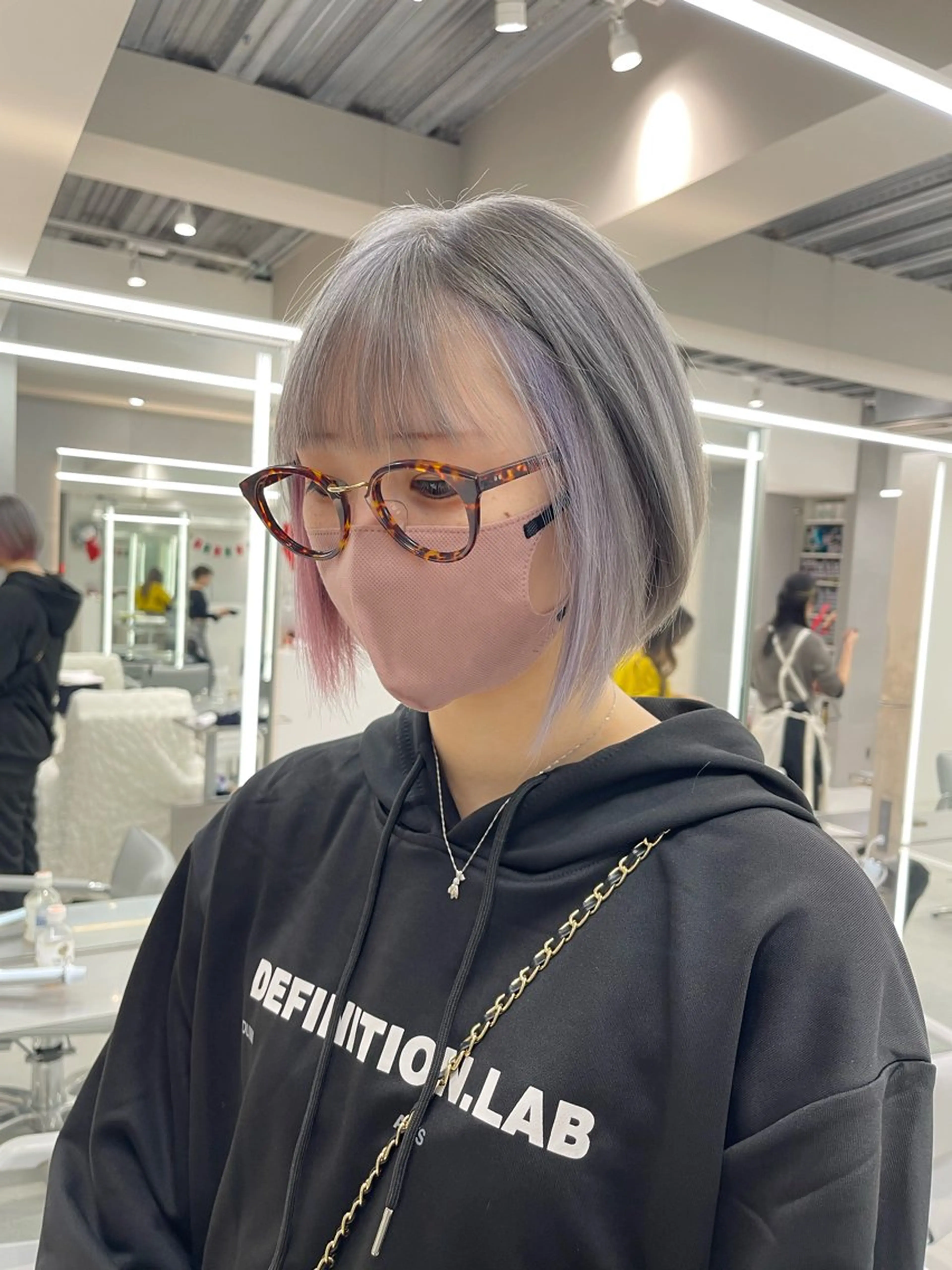 ショート カラー バレイヤージュ ブリーチ ケアブリーチ ダブルカラー イヤリングカラー カット ヘアカラー トリートメント トリートメント /カラー/NAOKIのヘアスタイル