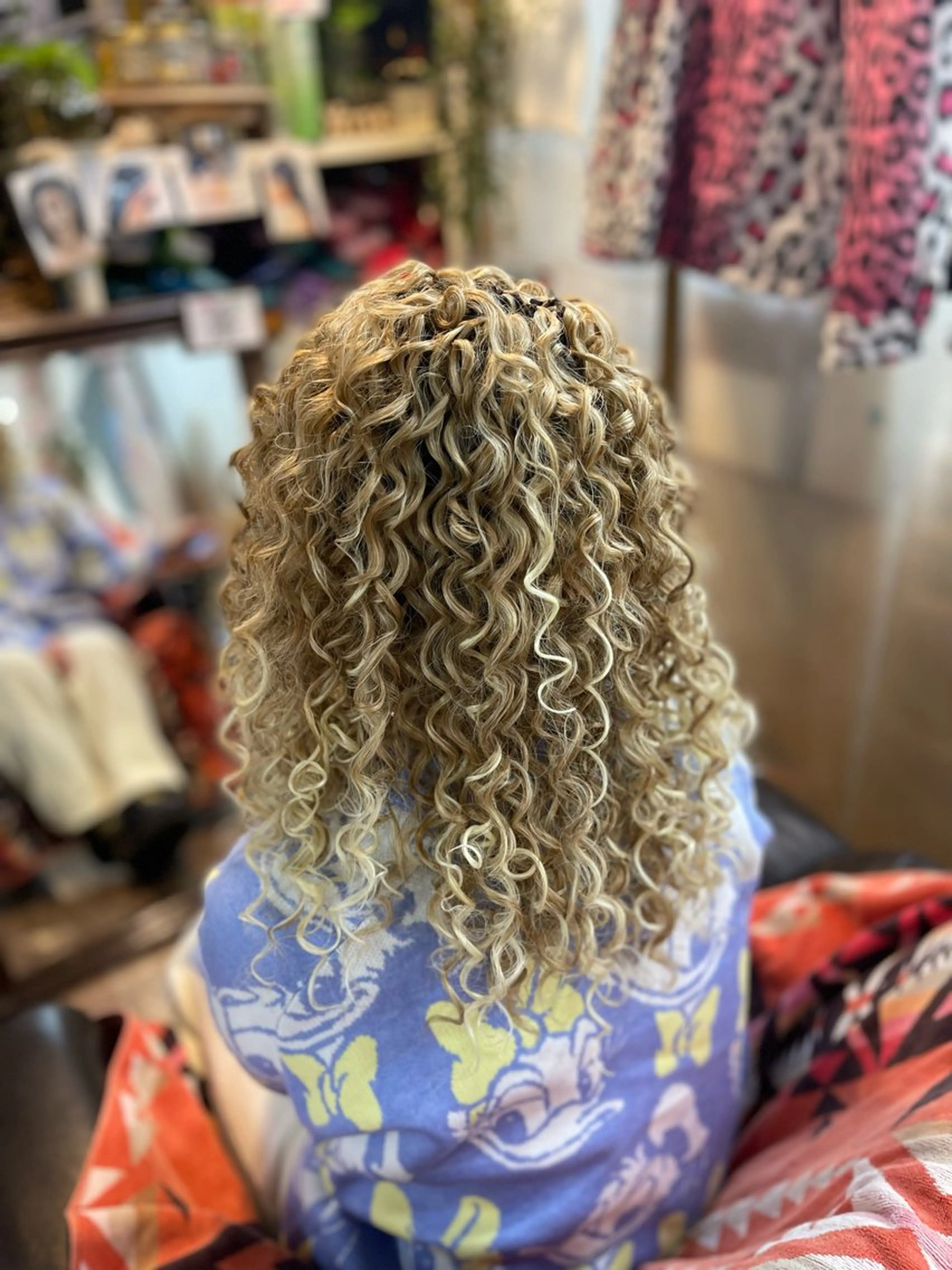 パーマ ヘアアレンジ エクステ エクステ scamp⭐️ さくらのヘアスタイル