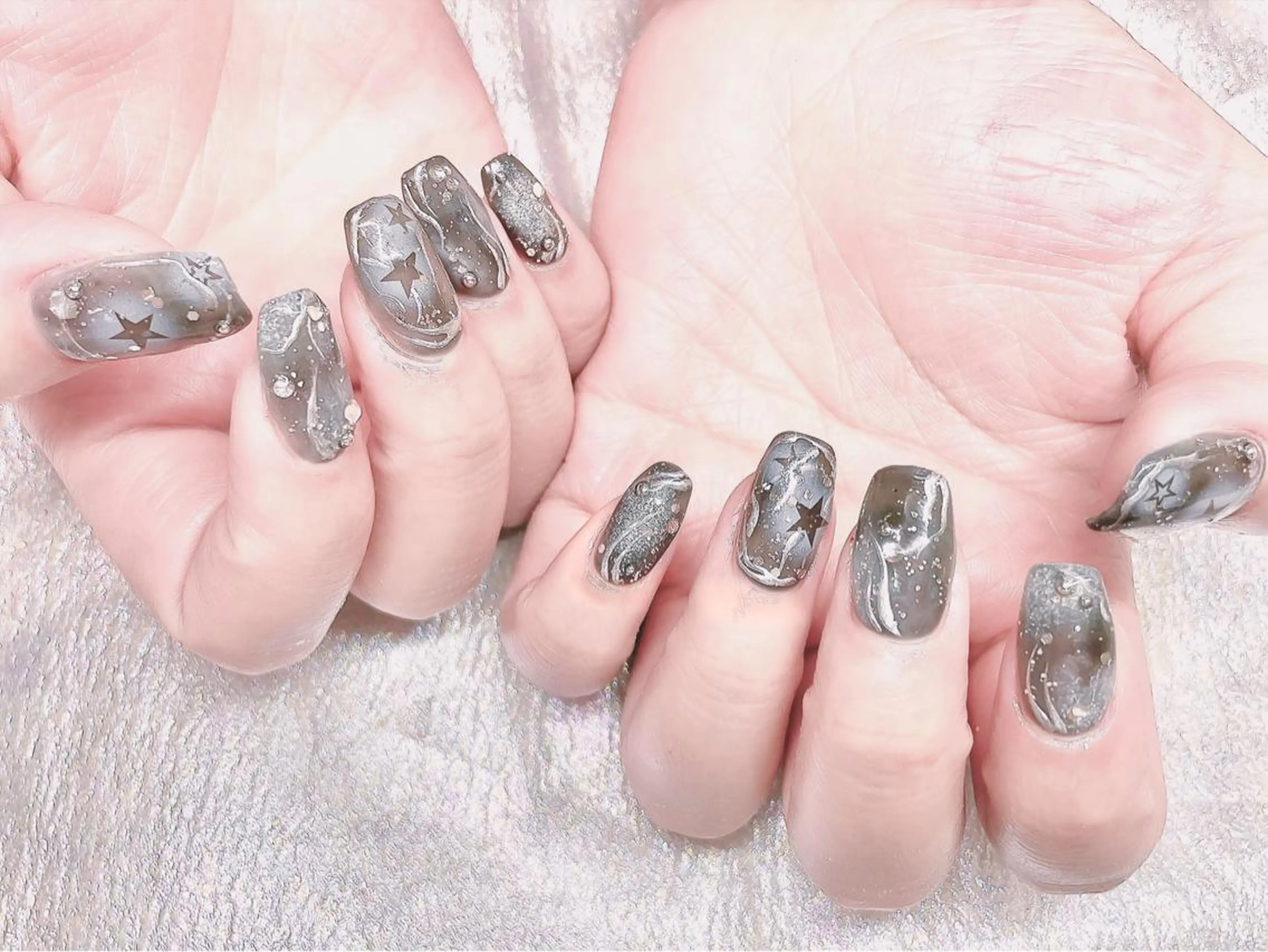 ネイル 美爪パラジェル導入店 Sunnilyのネイルデザイン